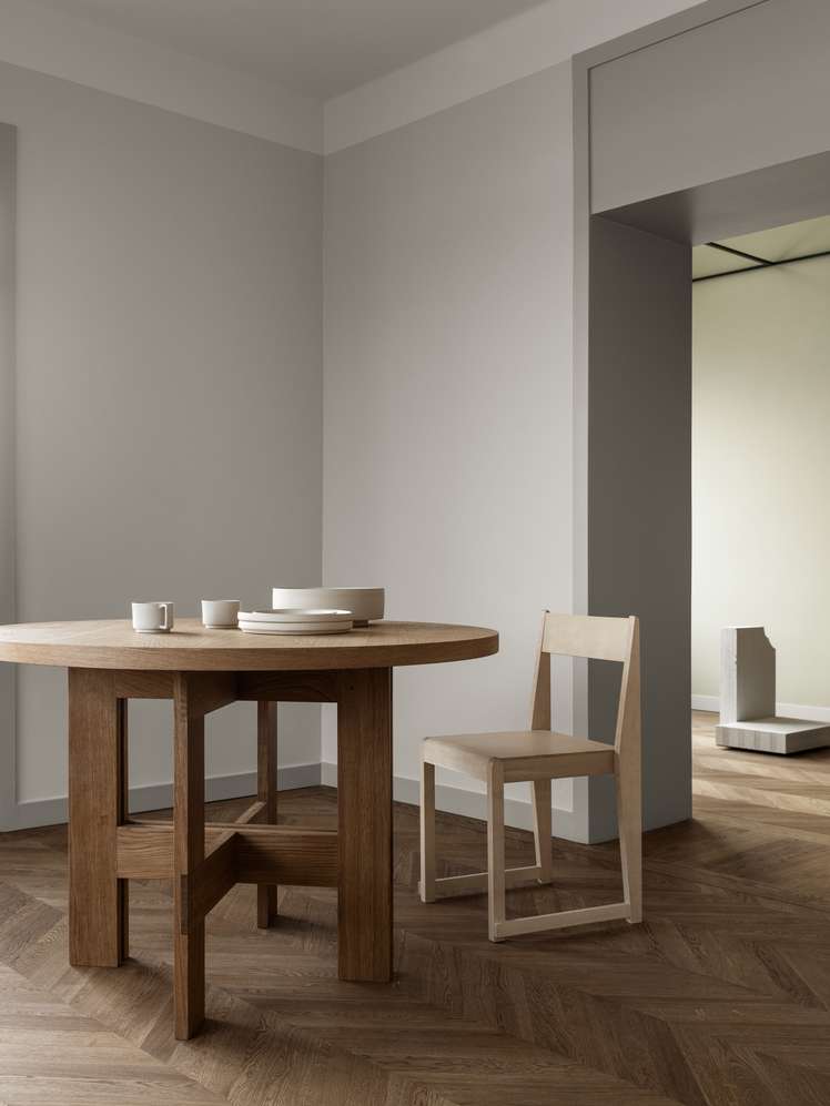 Farmhouse Trestle Table, Dia 140, Natural Oak