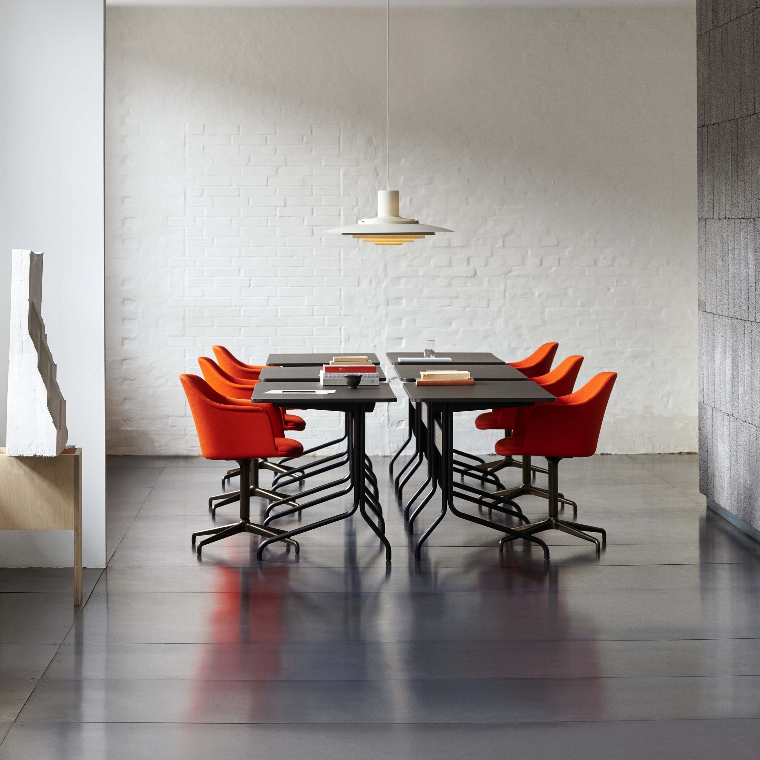 Rely Armchair HW46, Full / Seat Upholstery, Fiord 251 / 4-Star Swivel Base / Return