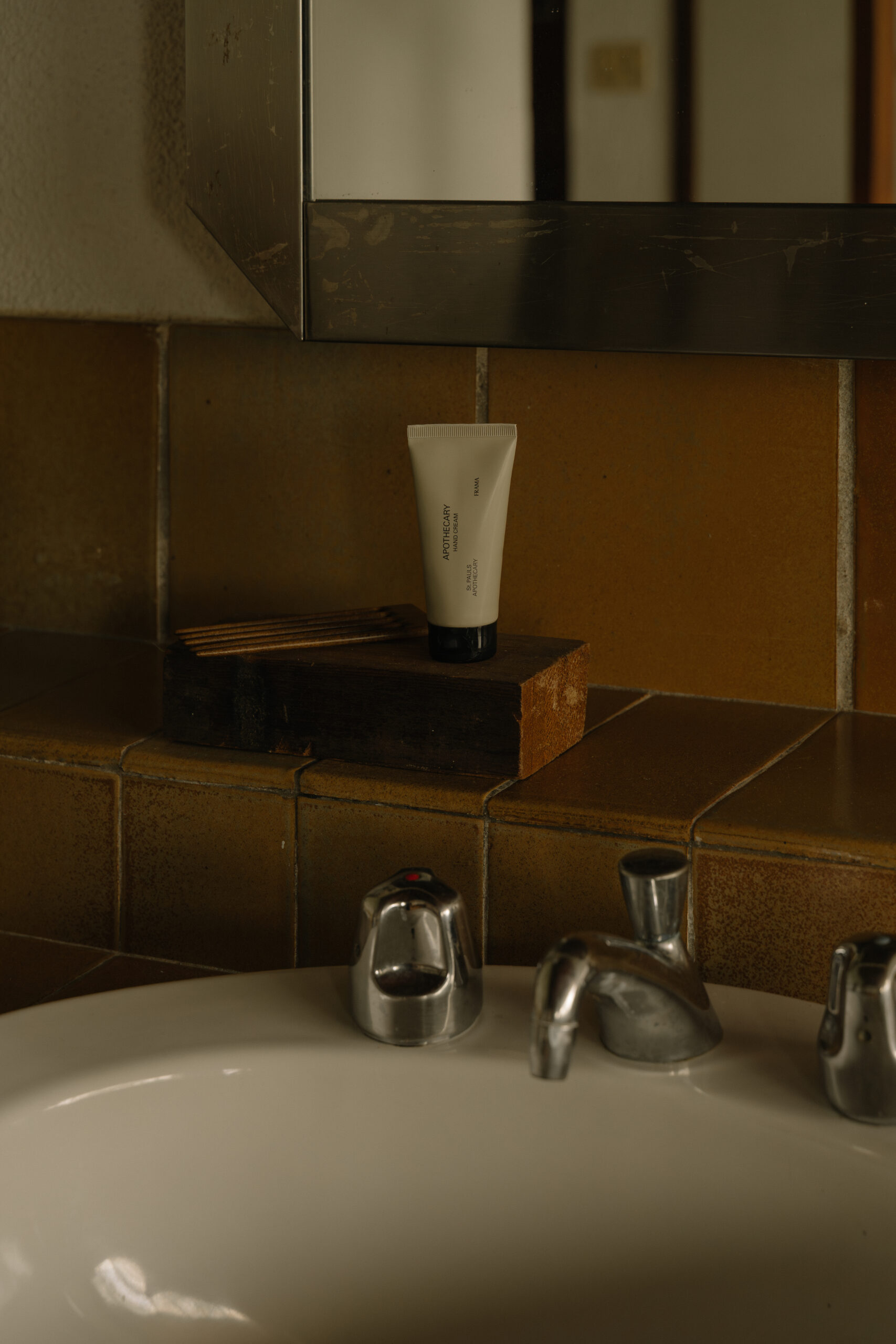 Apothecary Hand Cream, Tube, 60ml