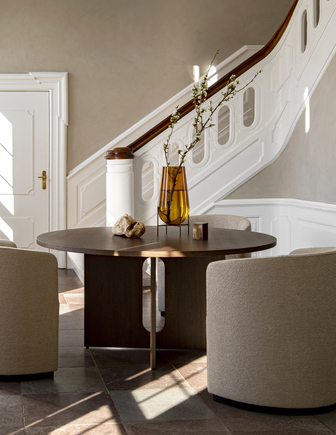 Tearoom Lounge Chair, Savanna 202