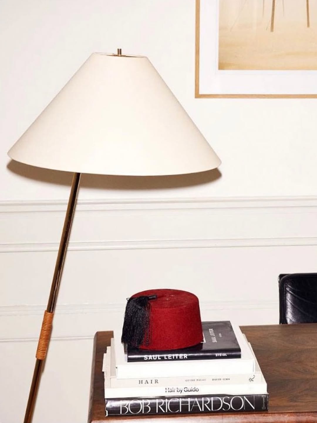 Hase Floor Lamp/BL
