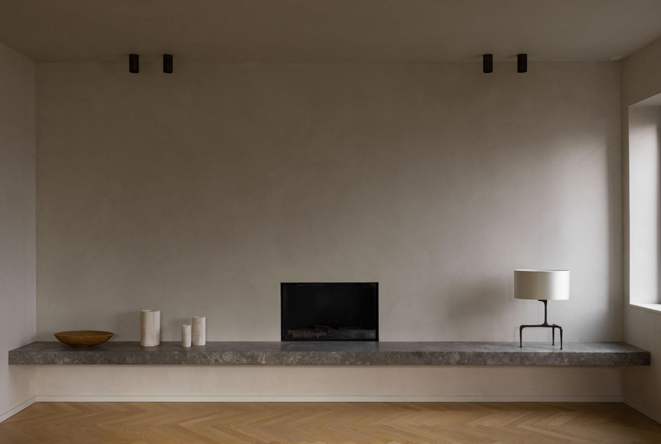 Dolomite Plaster, Via Aurelia, 10L