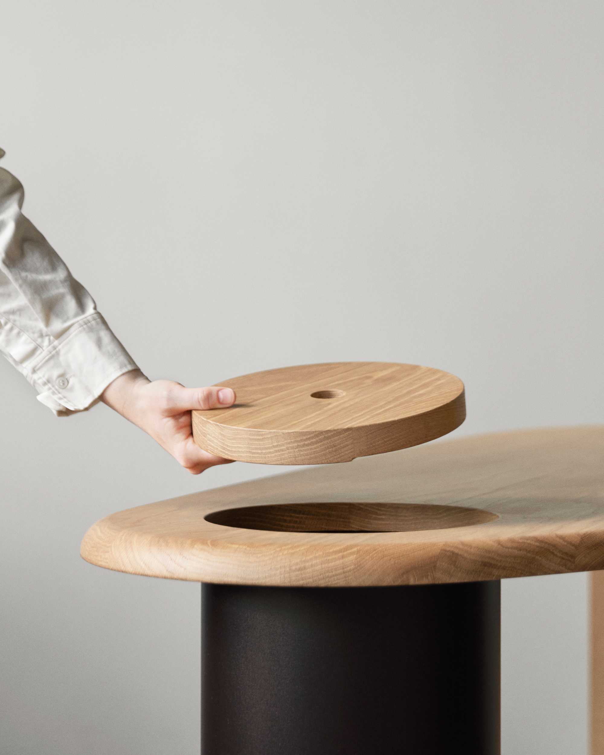 The Eclipse Desk Dark Oiled Polished Oak