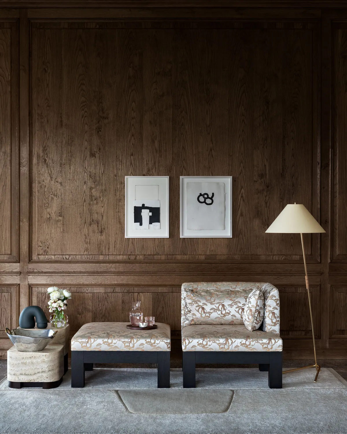 Hase Floor Lamp/BL