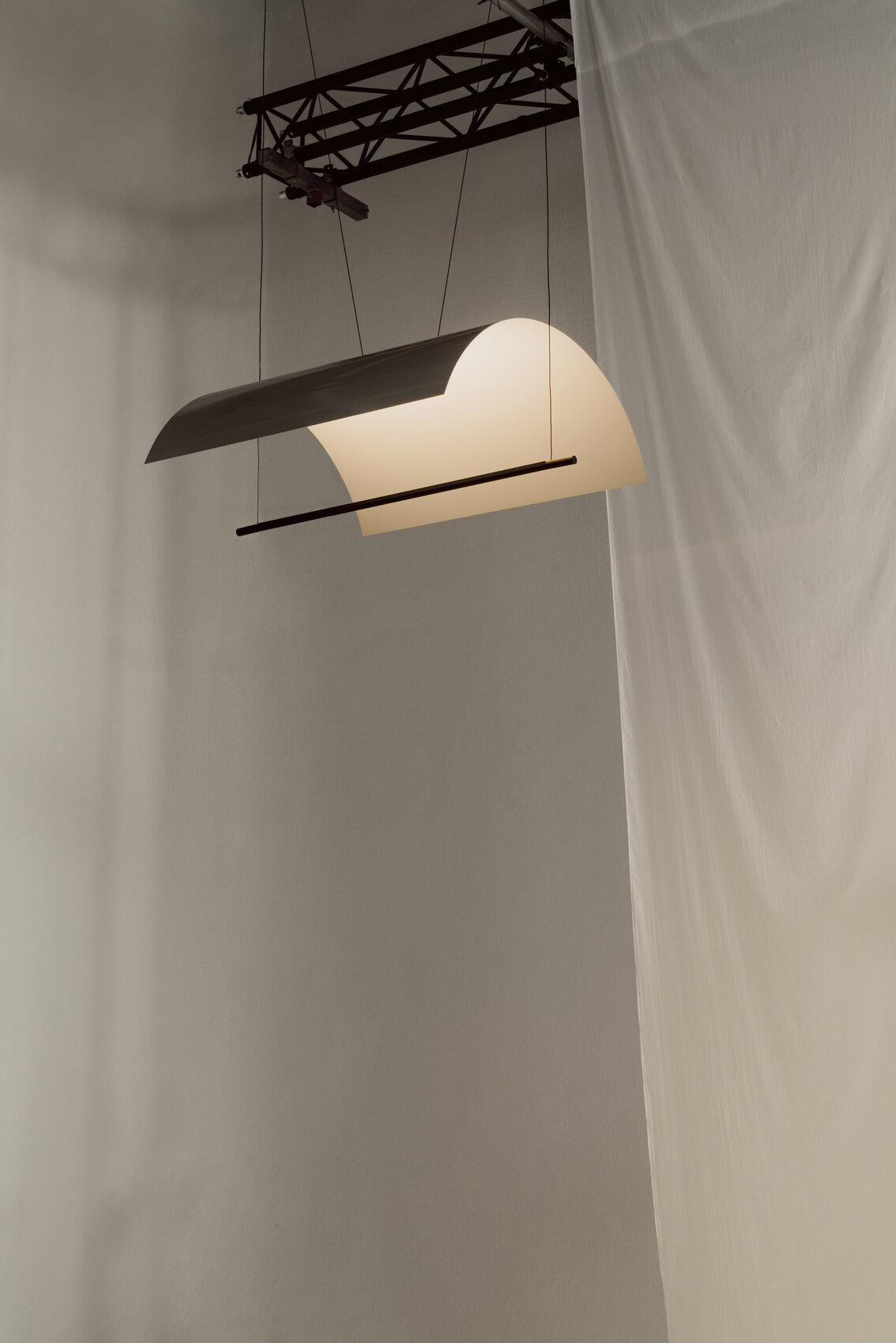 Lamina Mayor Pendant Lamp, Dimming 0-10V