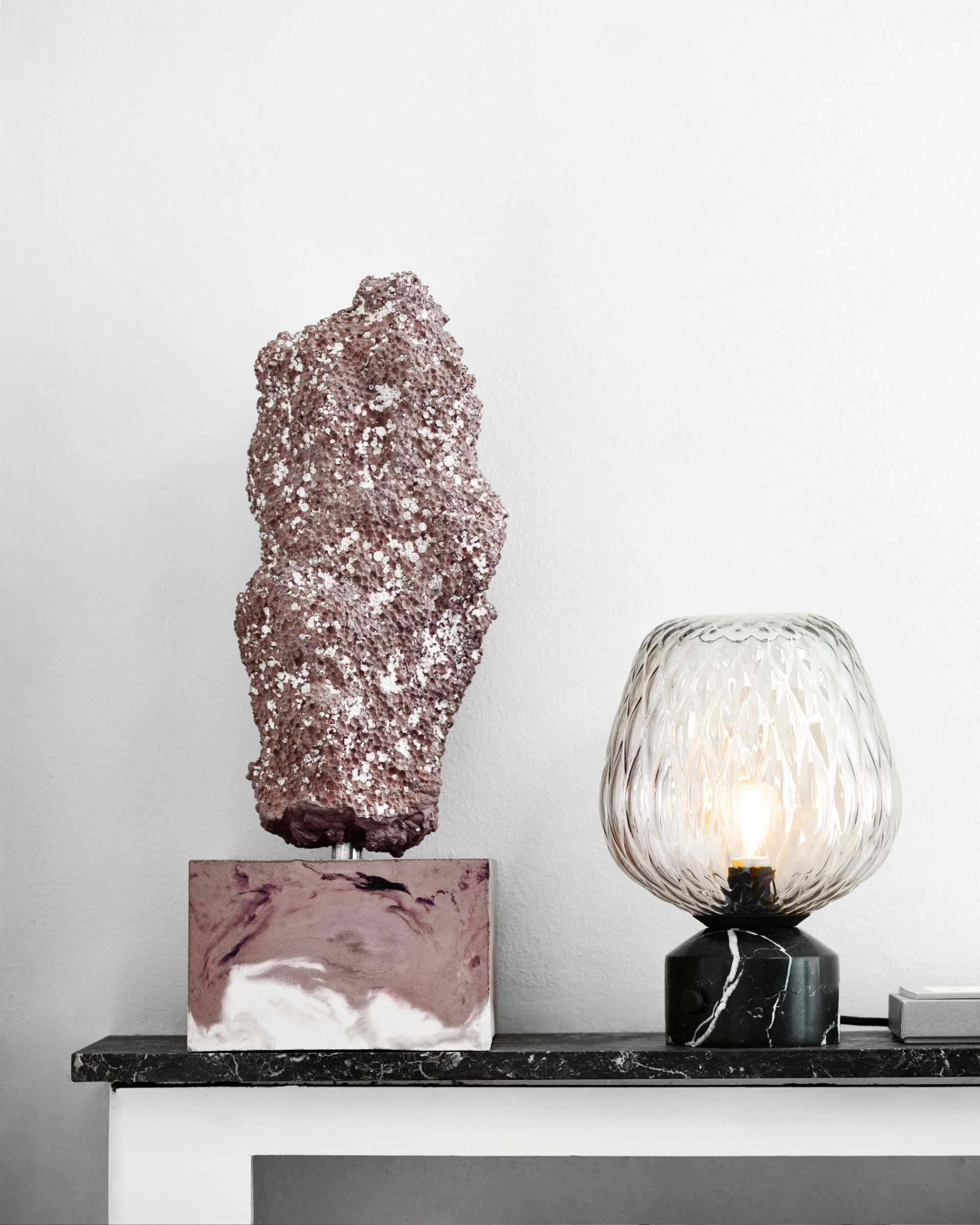 Blown Table Lamp SW6, Nero Marquina / Silver Lustre
