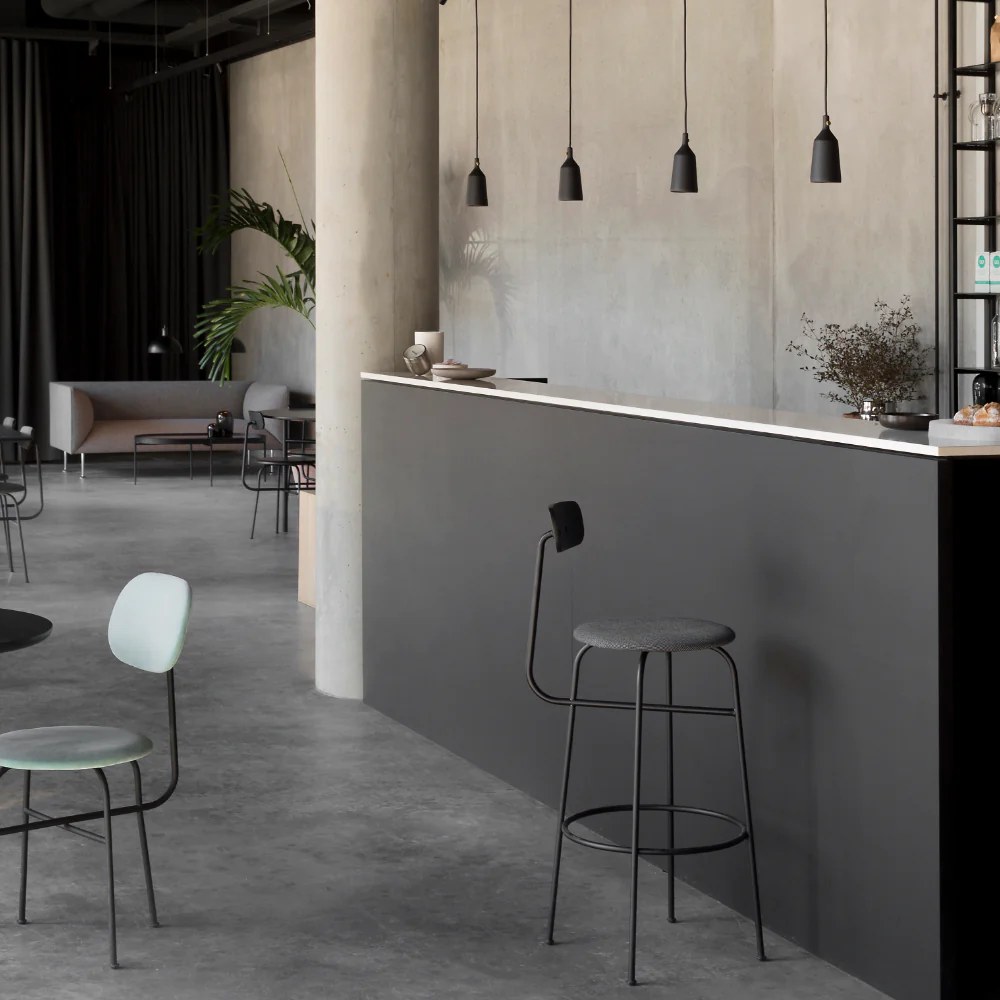 Cast, Pendant, Shape 3, Black