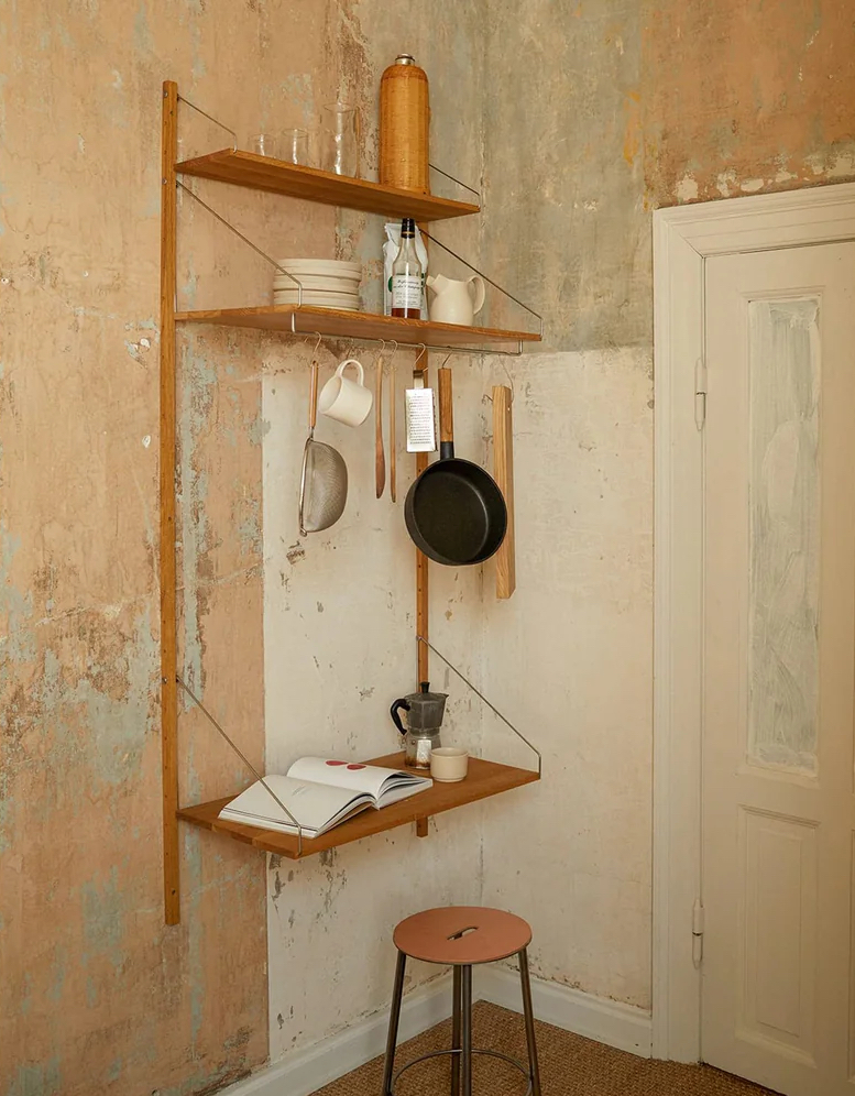 Shelf Library H1852, Hanger Section