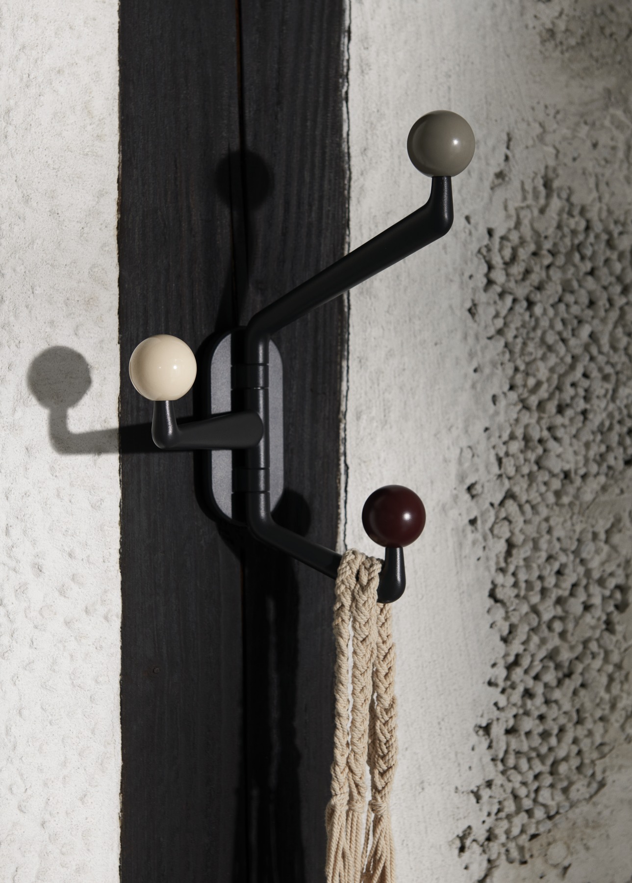Capture SC75 3-armed Hook, Large, Graphite & Multicolour