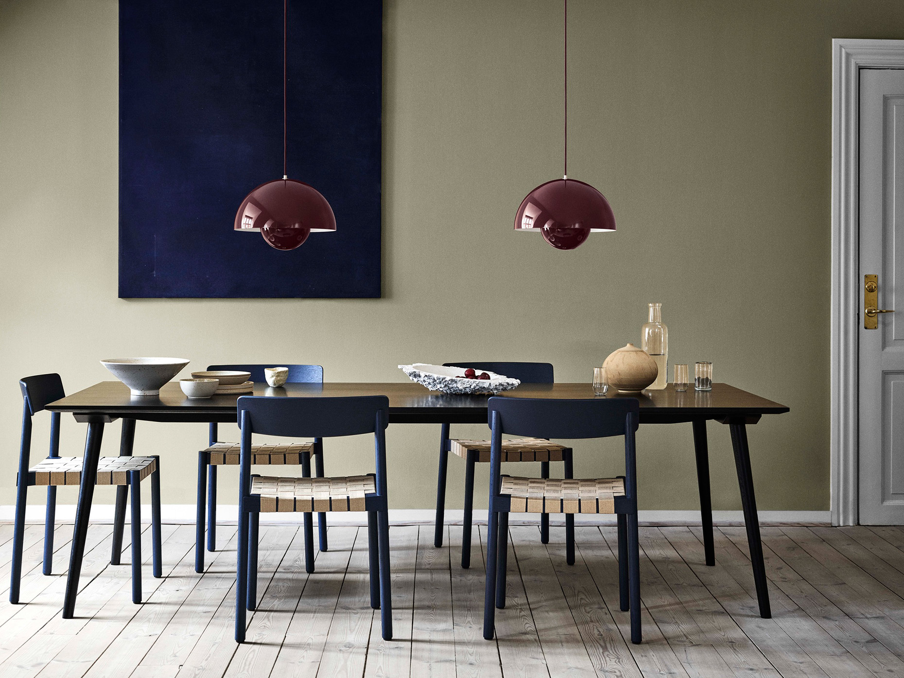 In Between Table SK6