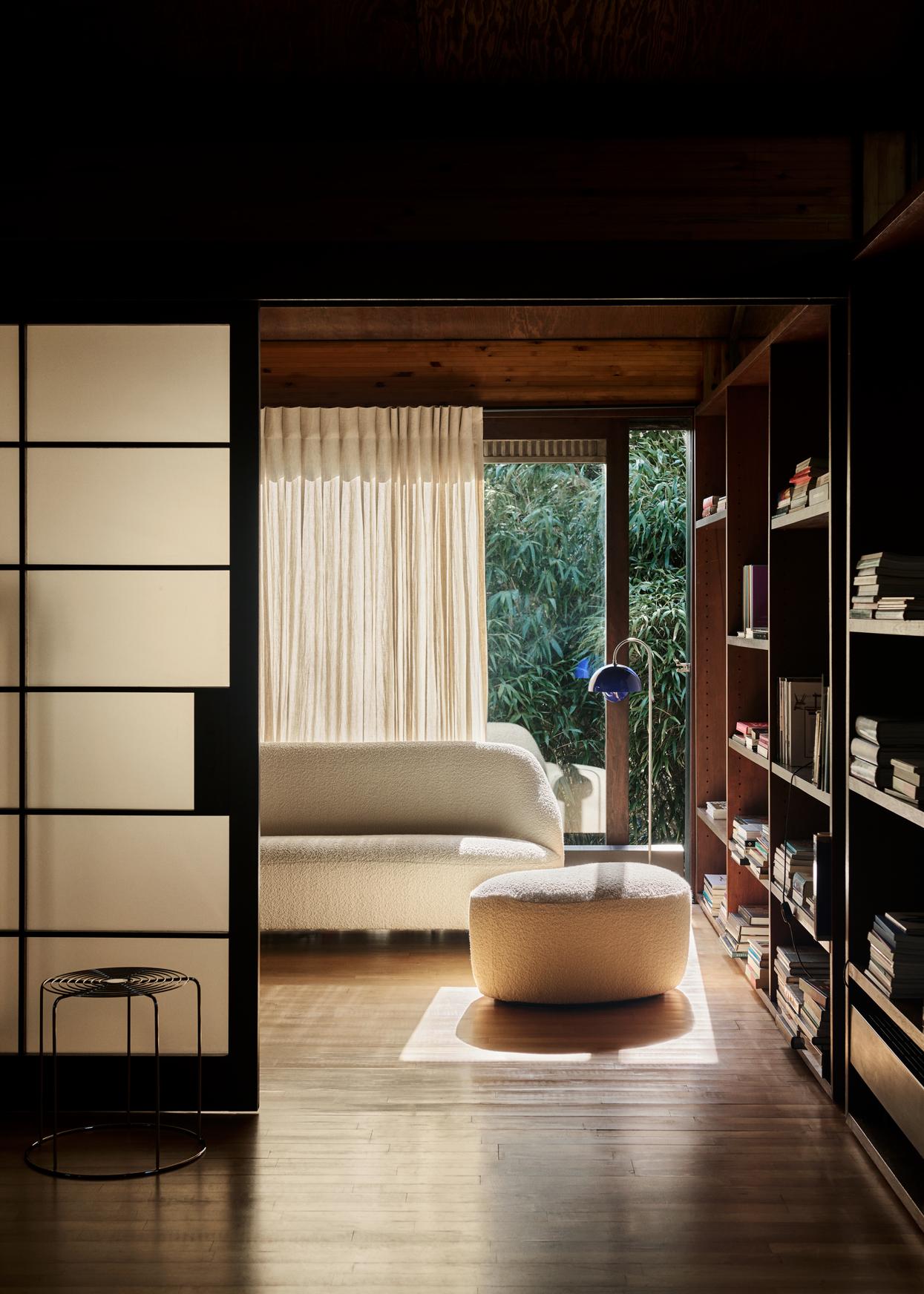 Margas 2 Seater LC3, Karakorum 001 / Oiled Oak