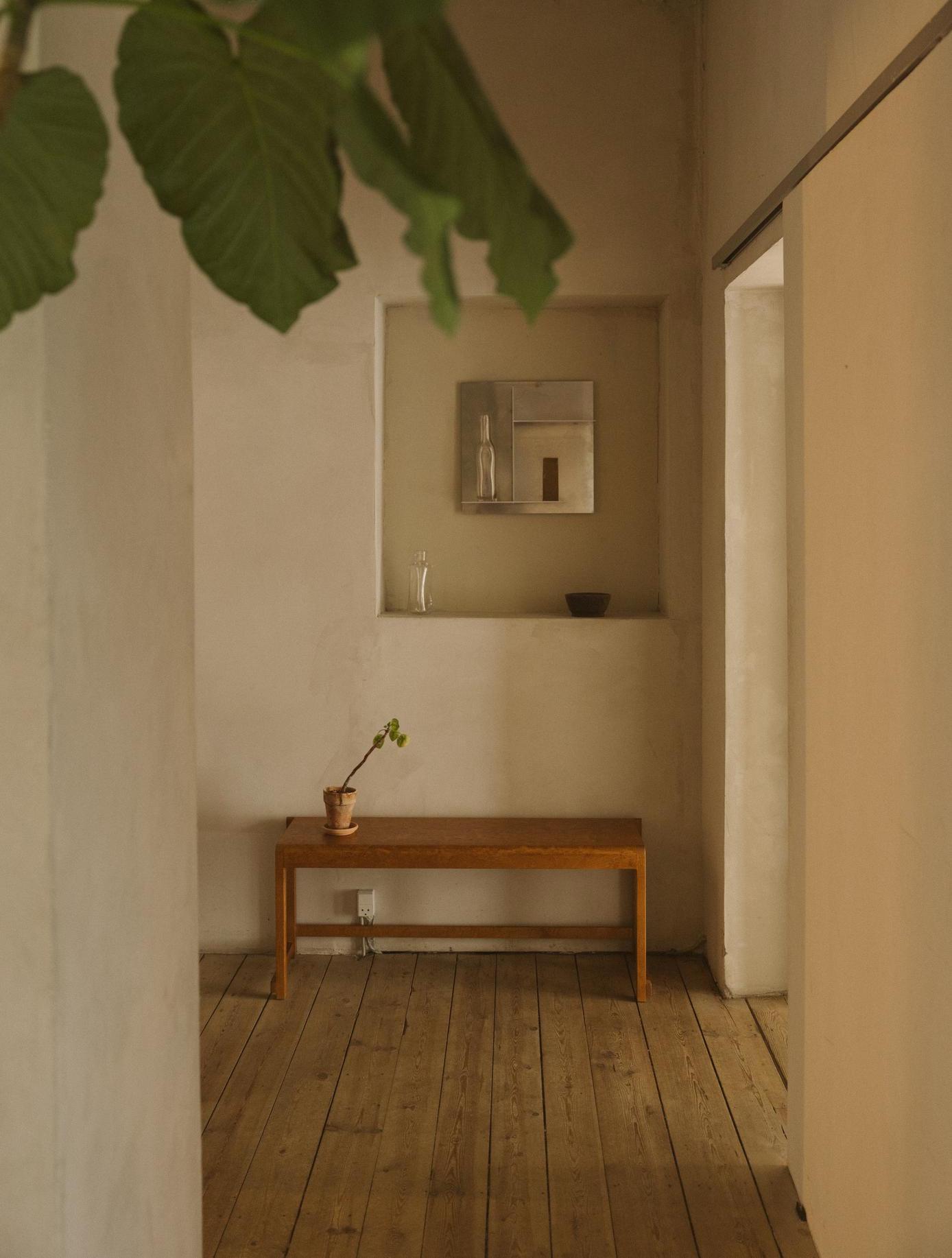 Bench 01, Warm Brown Wood Frame / Warm Brown Wood Seat