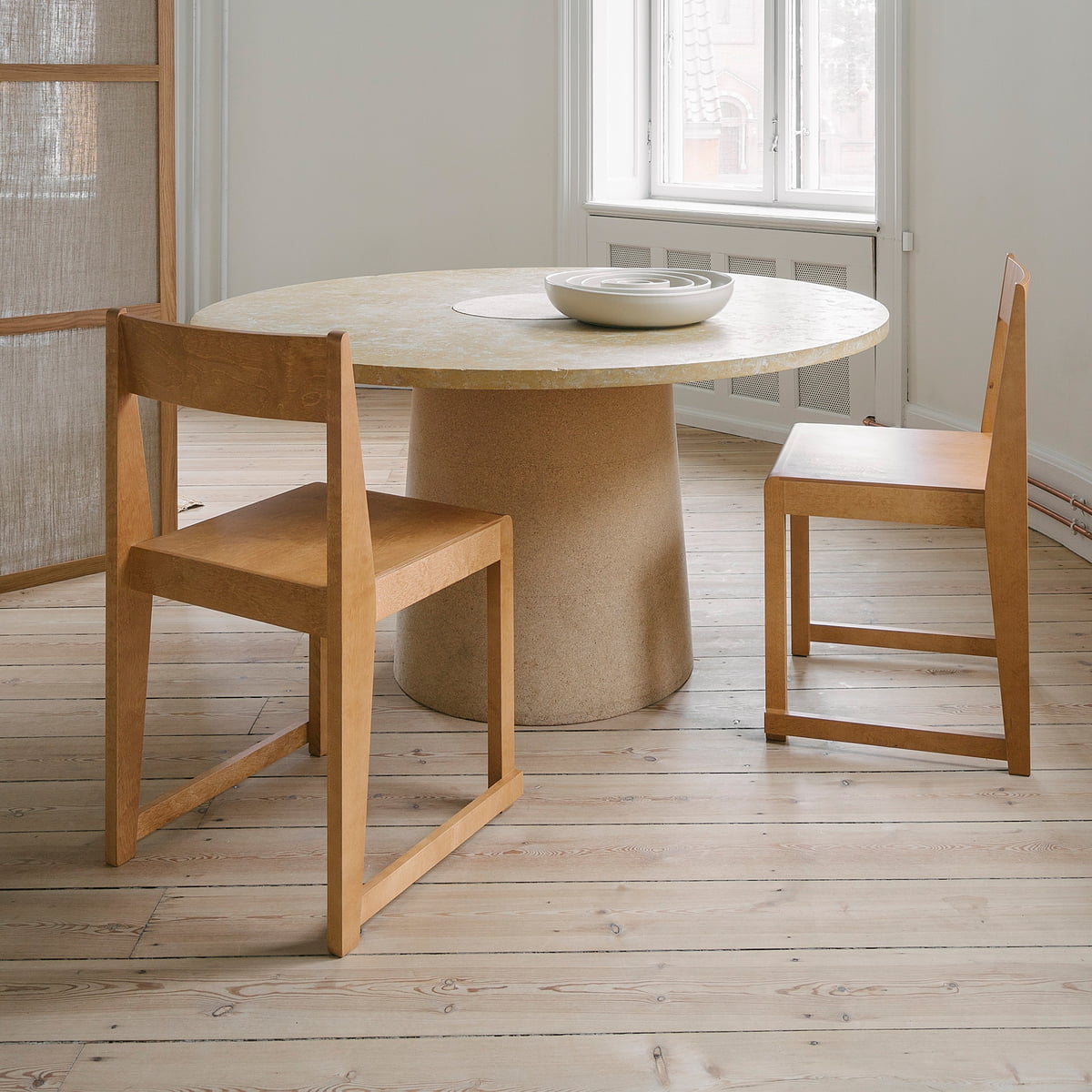 Chair 01, Warm Brown Frame / Seat