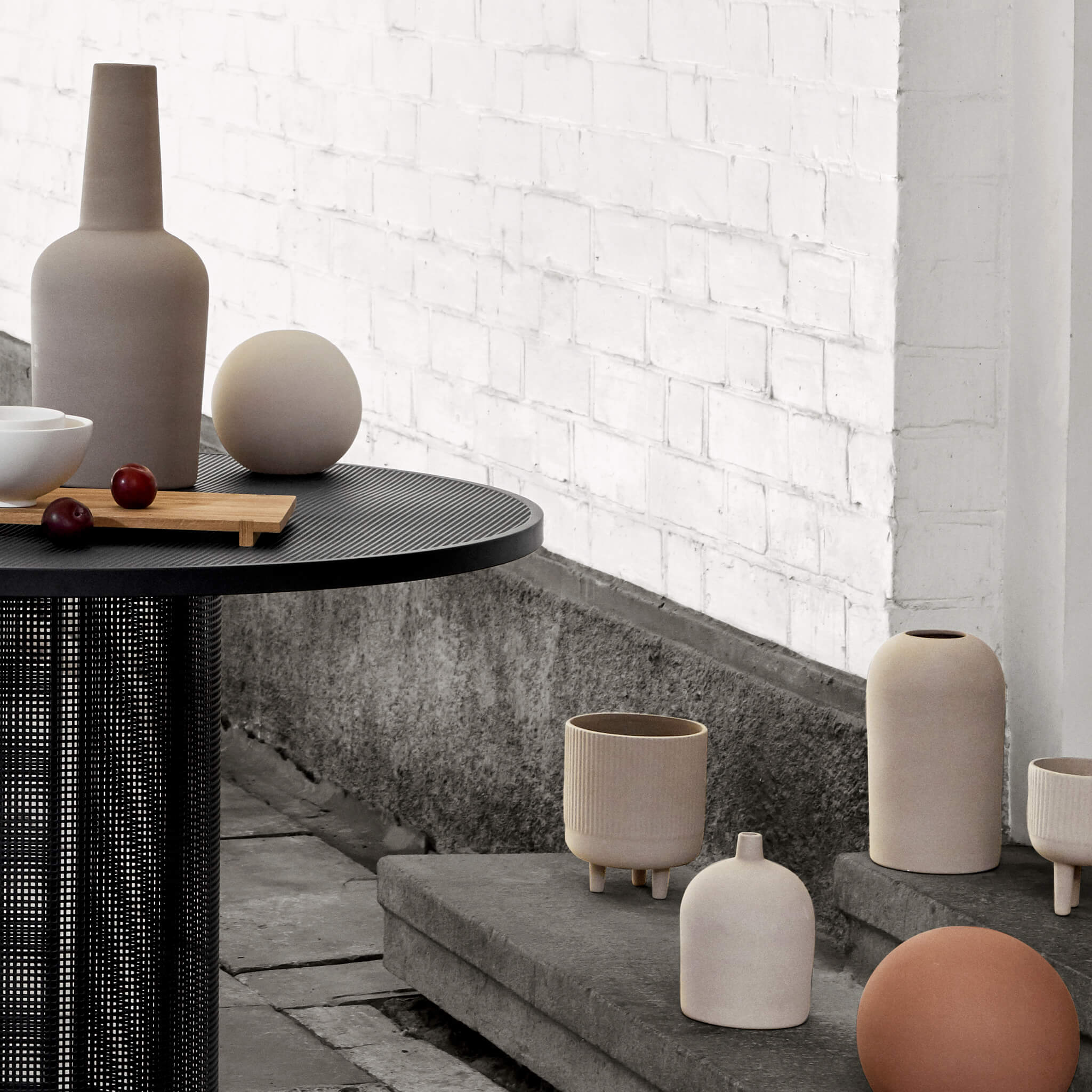 Dome Vase, Large, Grey
