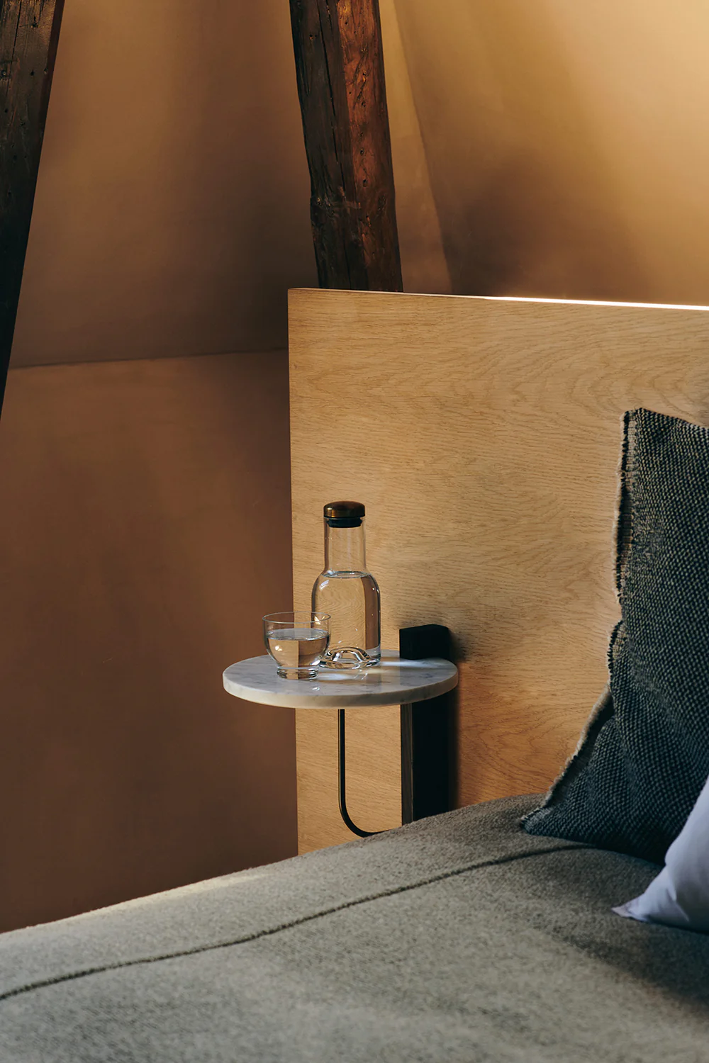 Water Bottle, 0.5L, Clear/Brass