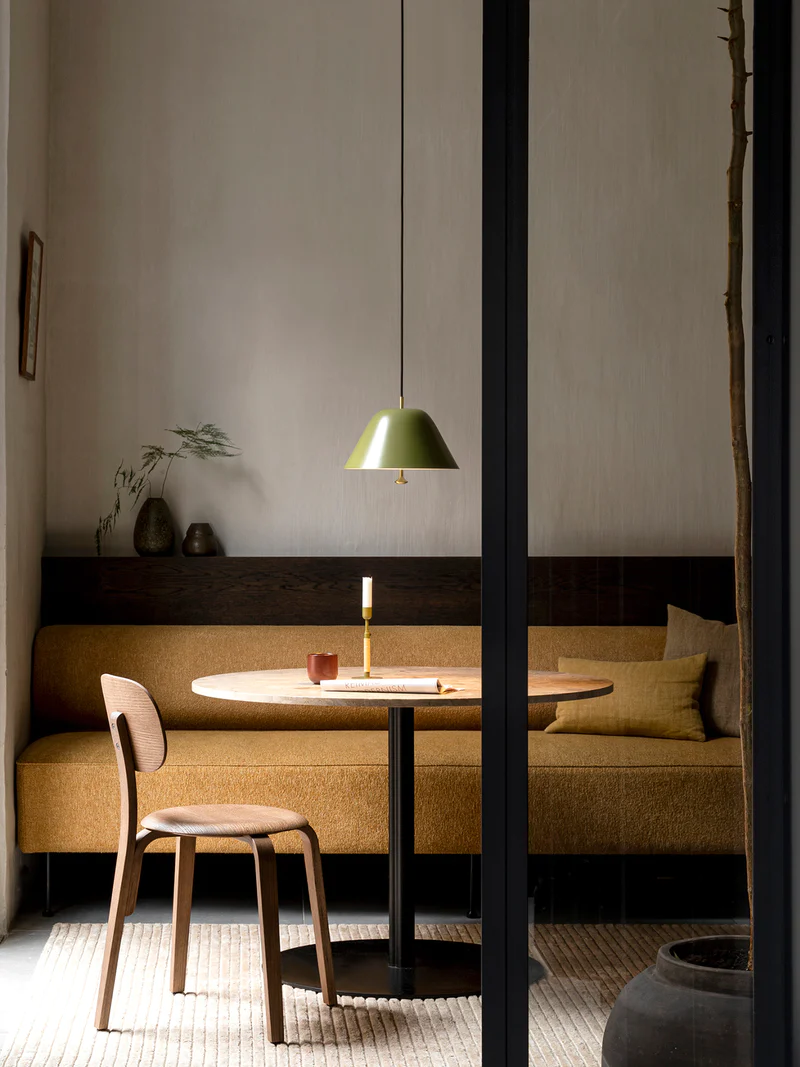 Harbour Column Dining Table, Dia 105, Black Aluminium & Steel / Kunis Breccia Stone