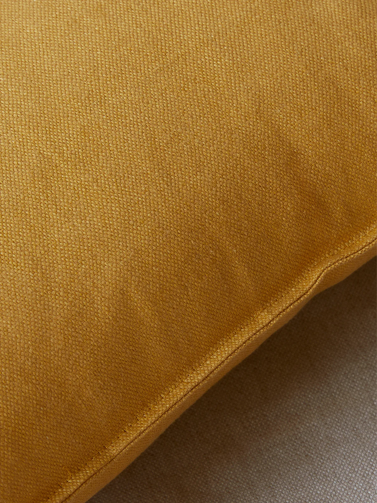 Mimoides Pillow, 60×60, Ochre