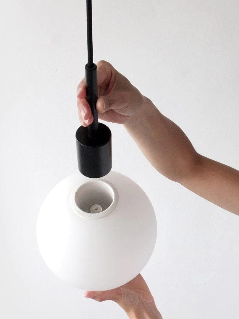 TR Bulb, Pendant, Black with Matt Opal Bulb