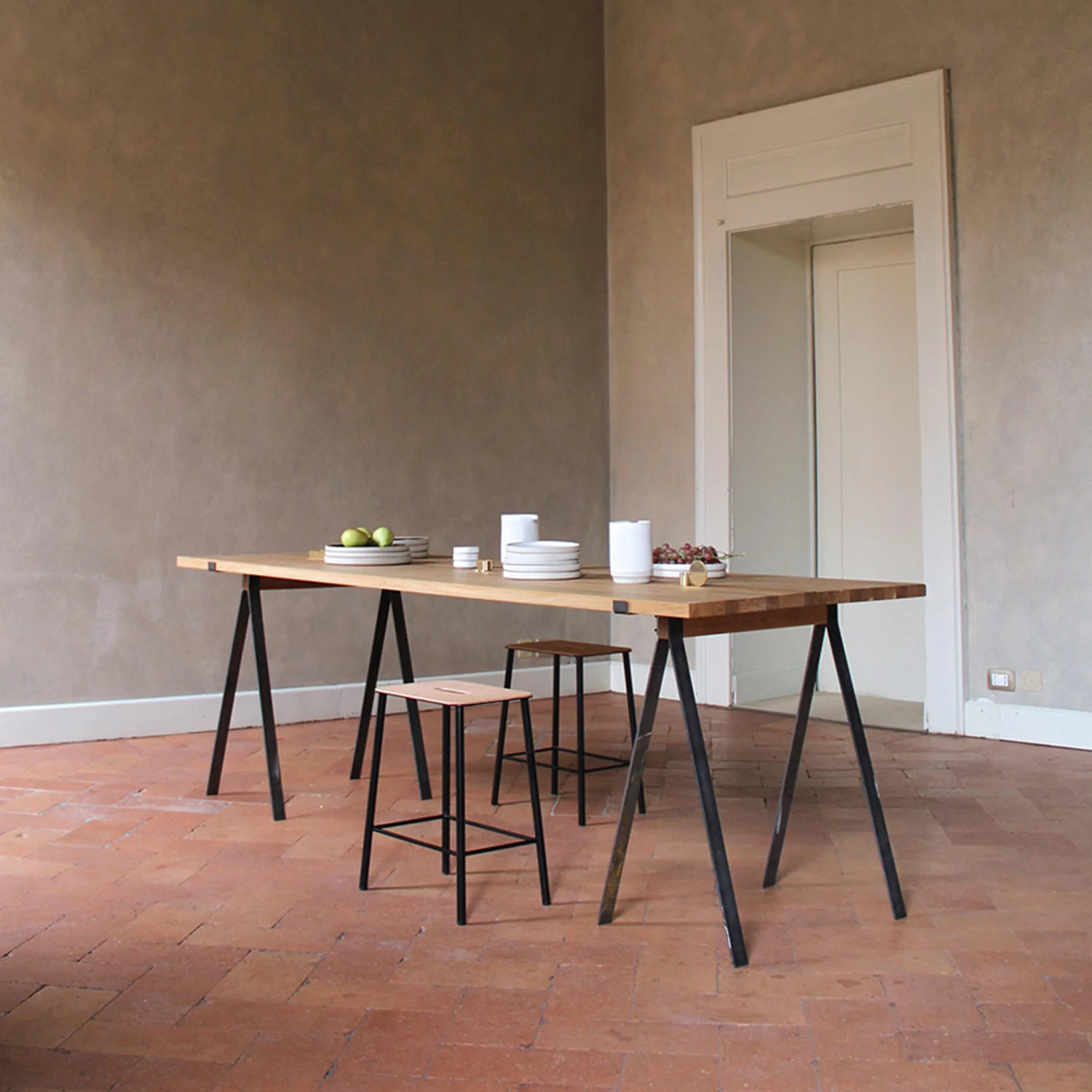Trestle Table, Blackened Steel / Oak