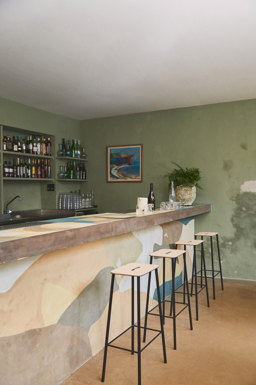 Adam Stool H76, Oak / Black