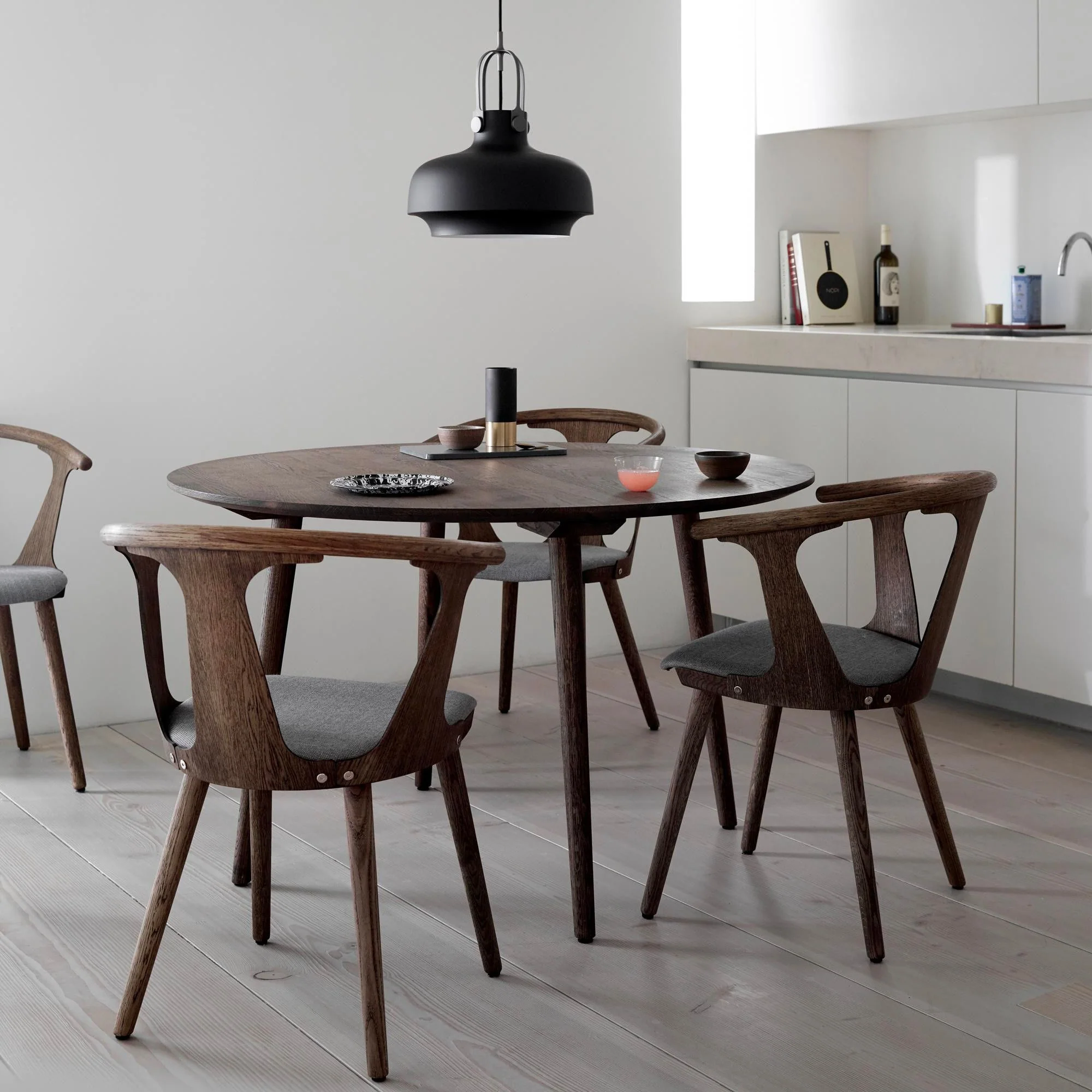 In Between Table SK4, Smoked Oiled Oak / Legs
