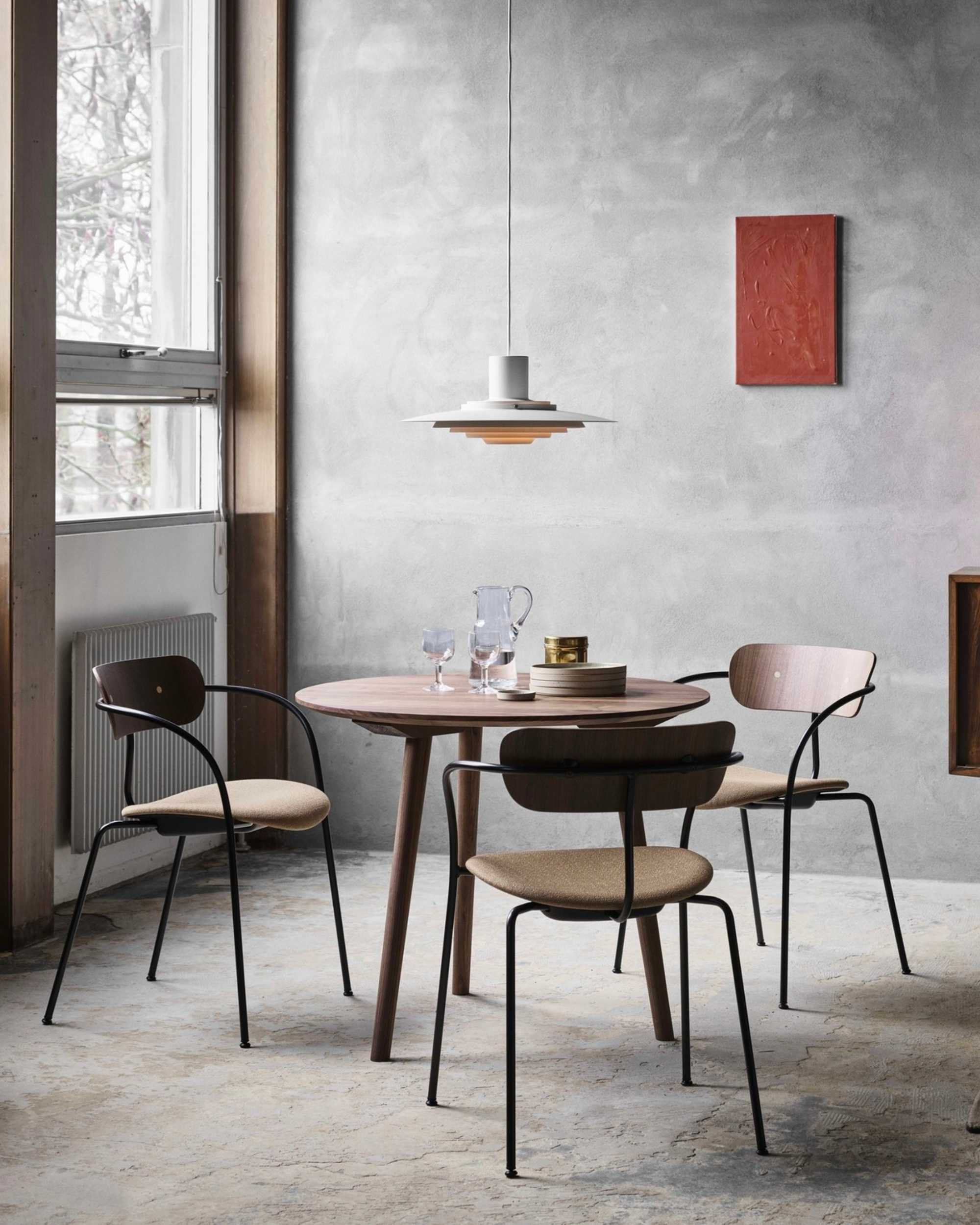 In Between Table SK3, Smoked Oiled Oak / Legs