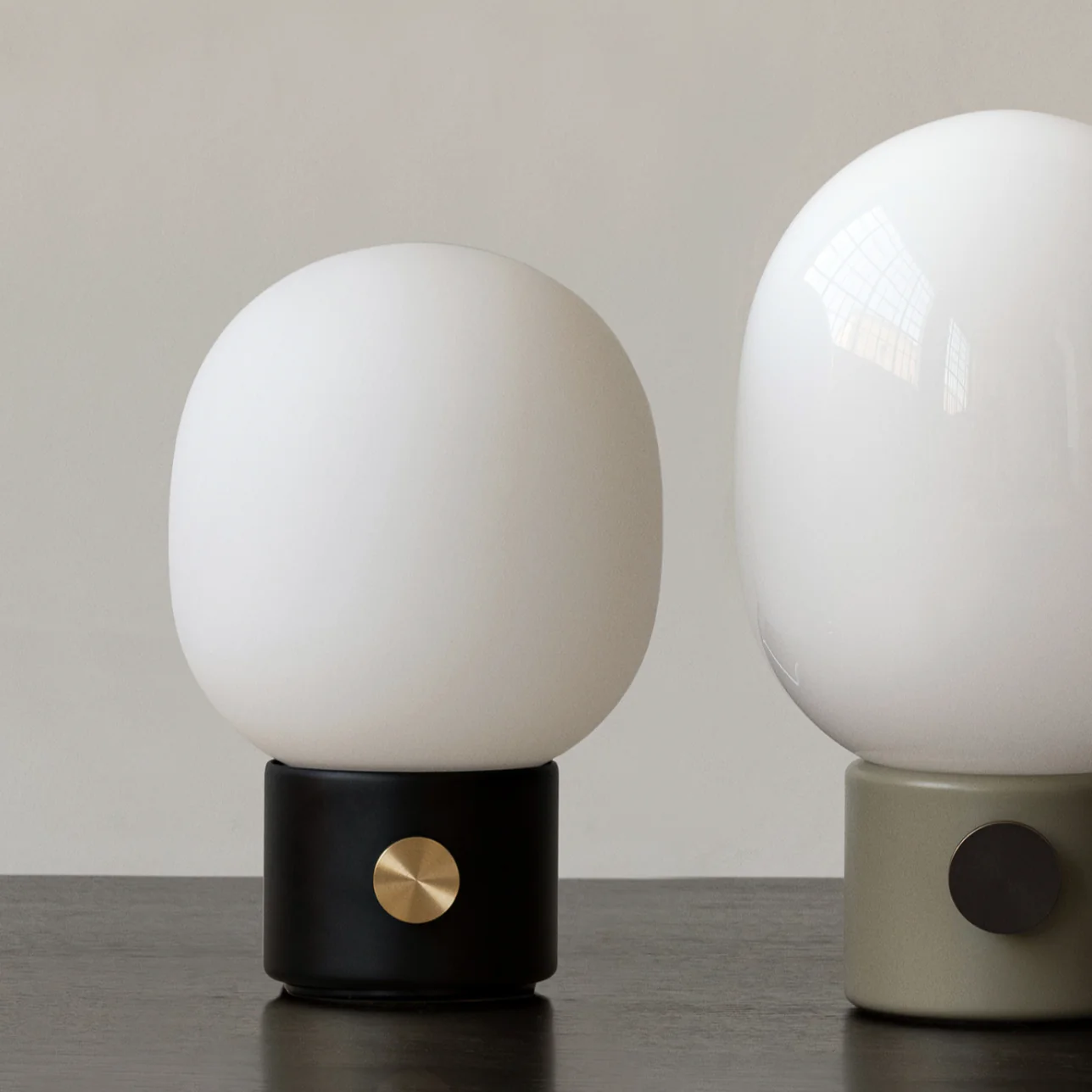 JWDA Table Lamp, Portable, Black