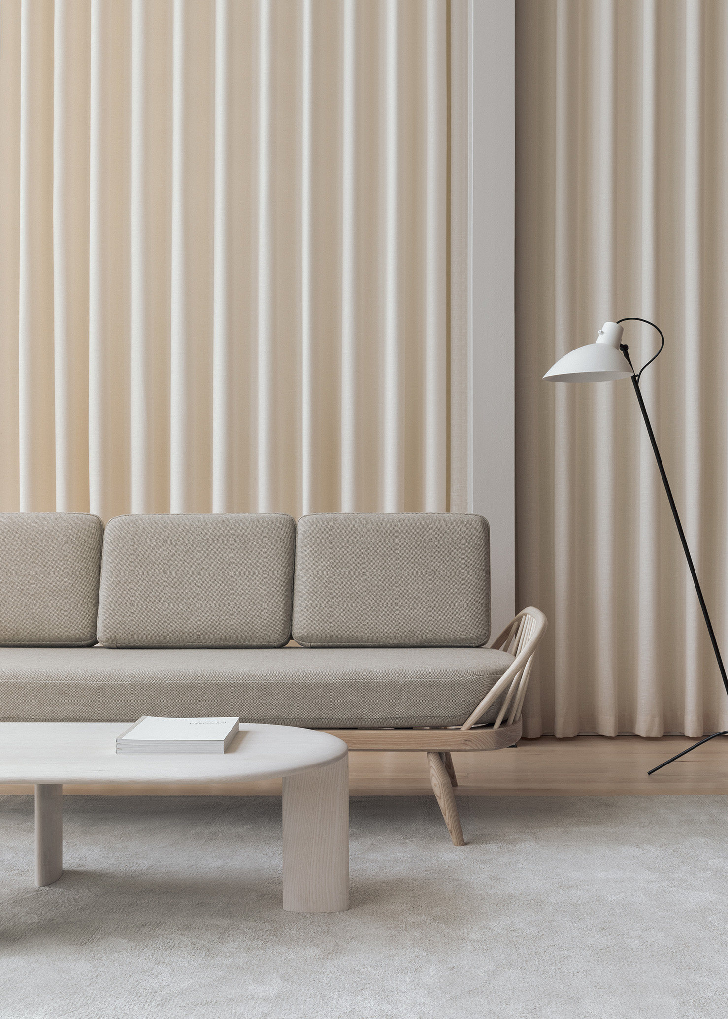 IO Long Table, Ash