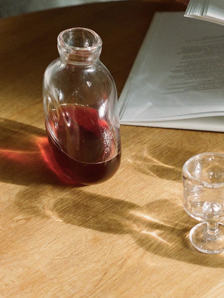 0405 Bottle 01, Clear, Round