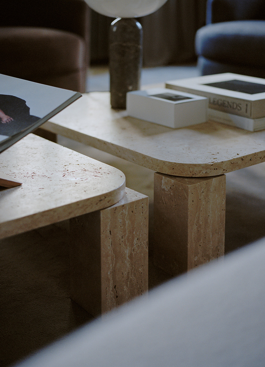 Atlas Coffee Table 60×60, Unfilled Travertine