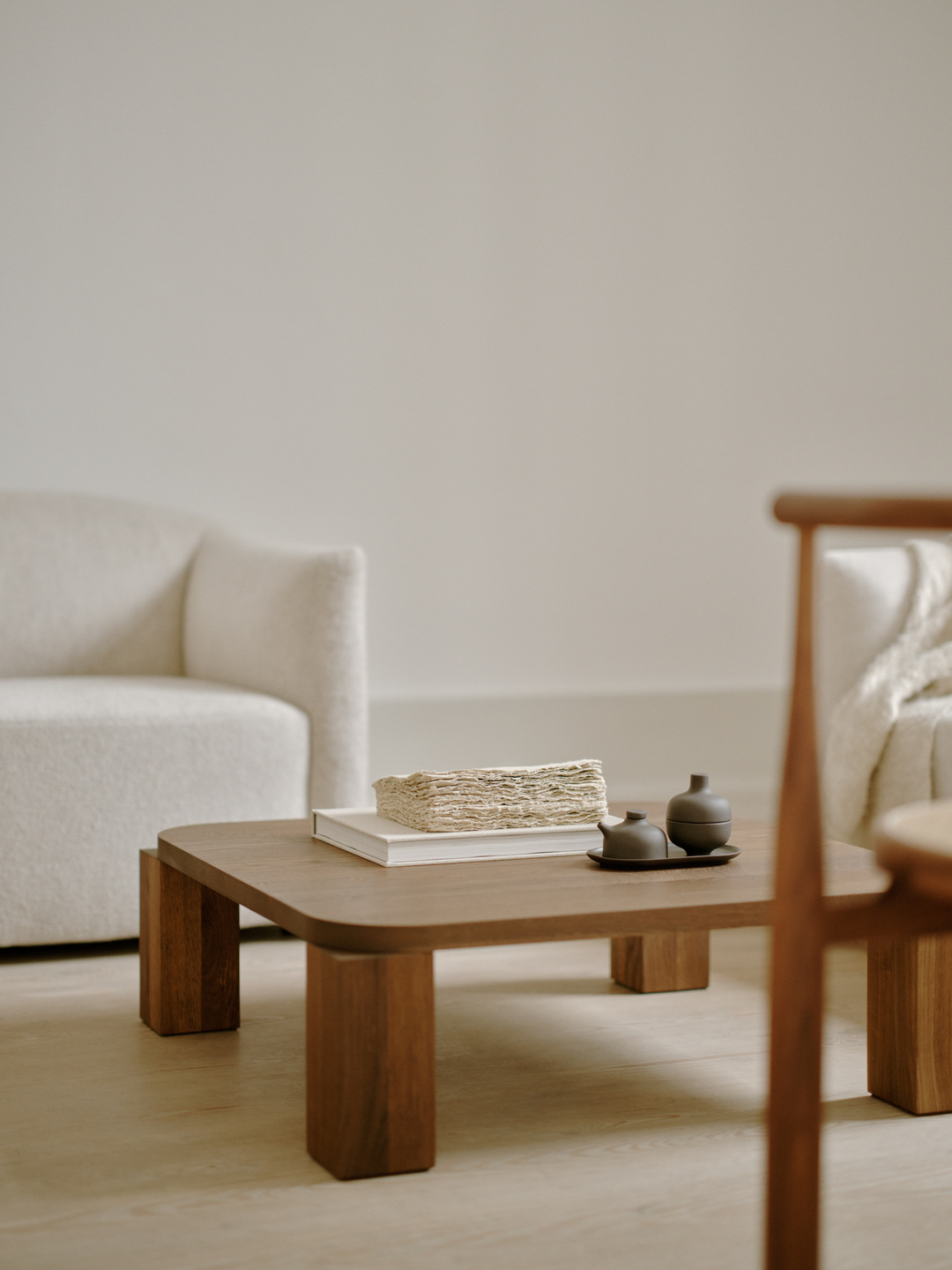 Atlas Coffee Table 82×82, Oak