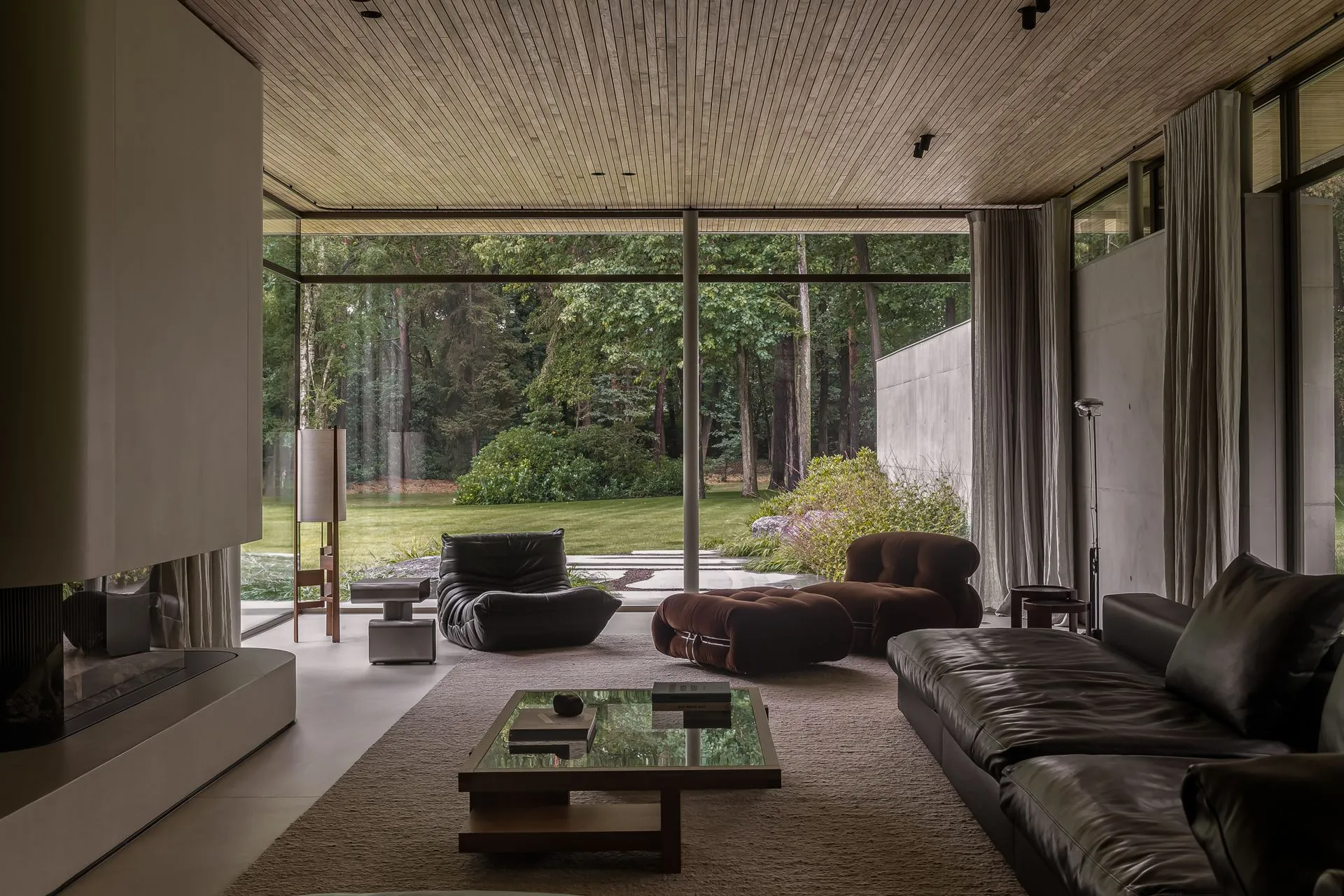 X+L 04 Floor Lamp