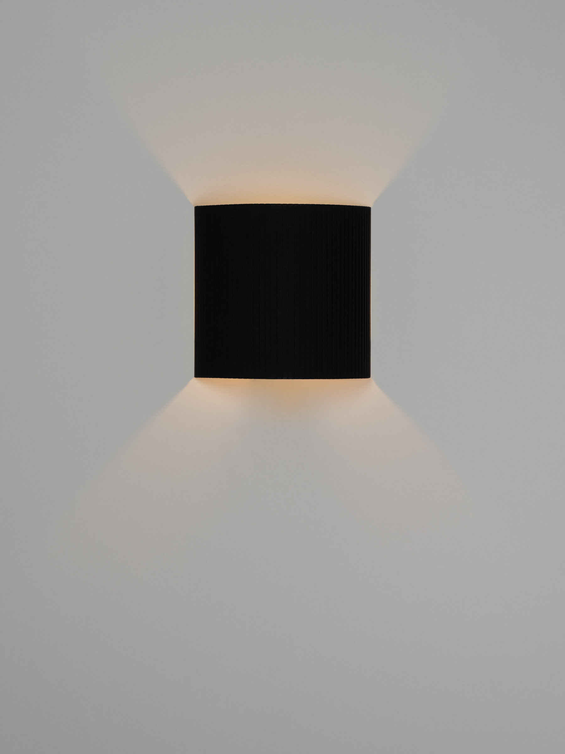 Comodin Wall Lamp, Square, Chrome-Plated Structure
