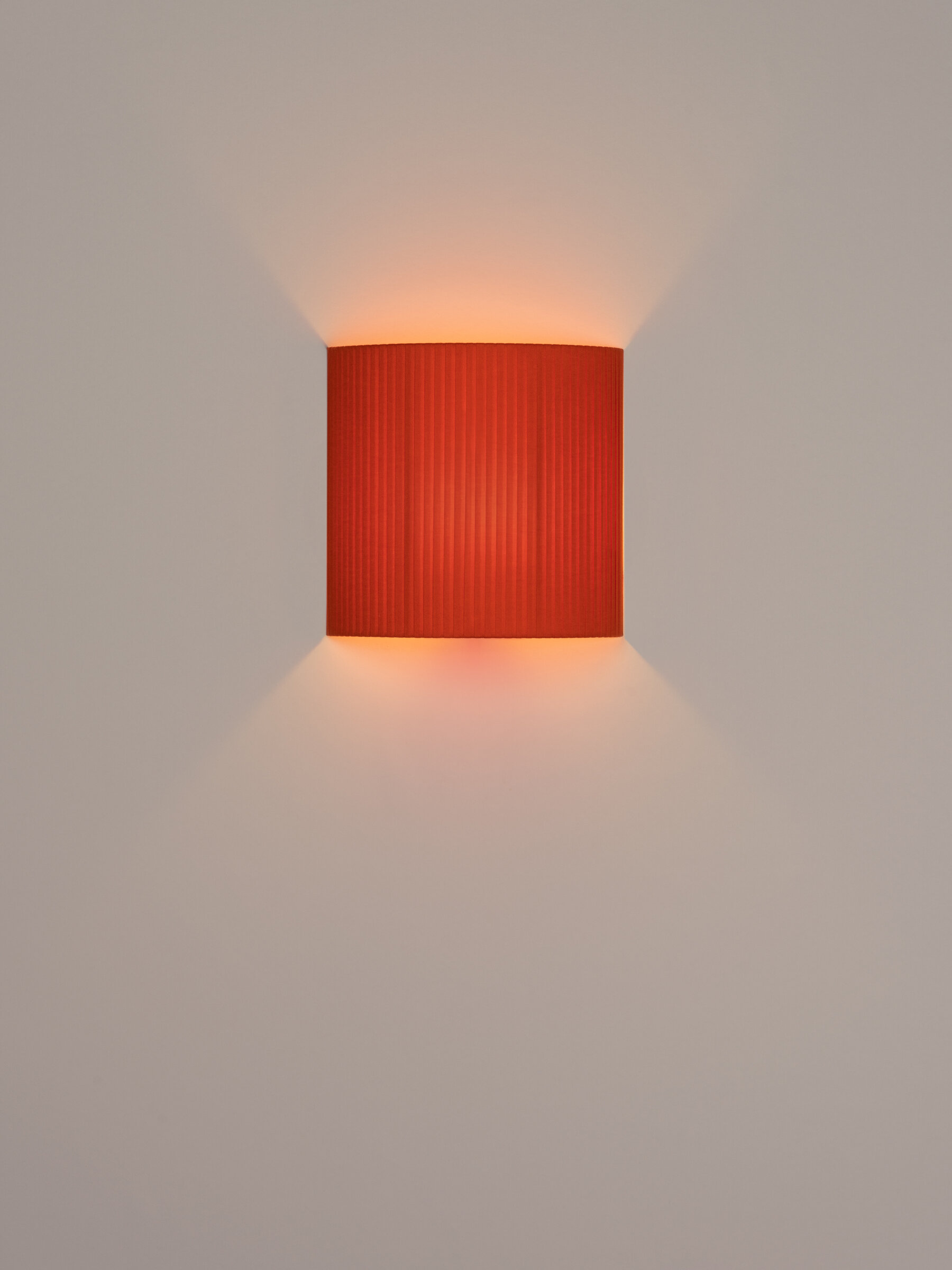Comodin Wall Lamp, Square, Chrome-Plated Structure