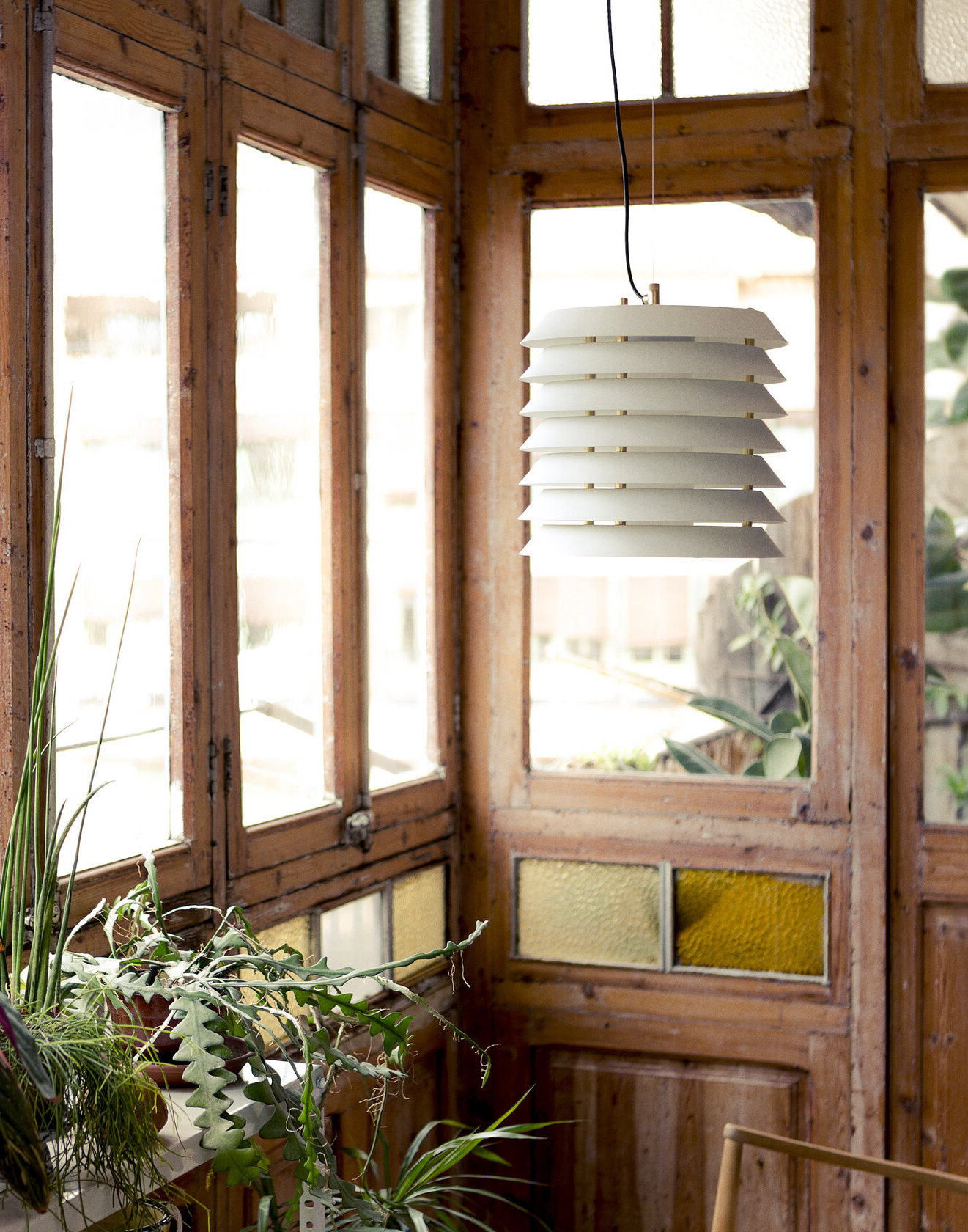 Maija 30 Pendant Lamp, White