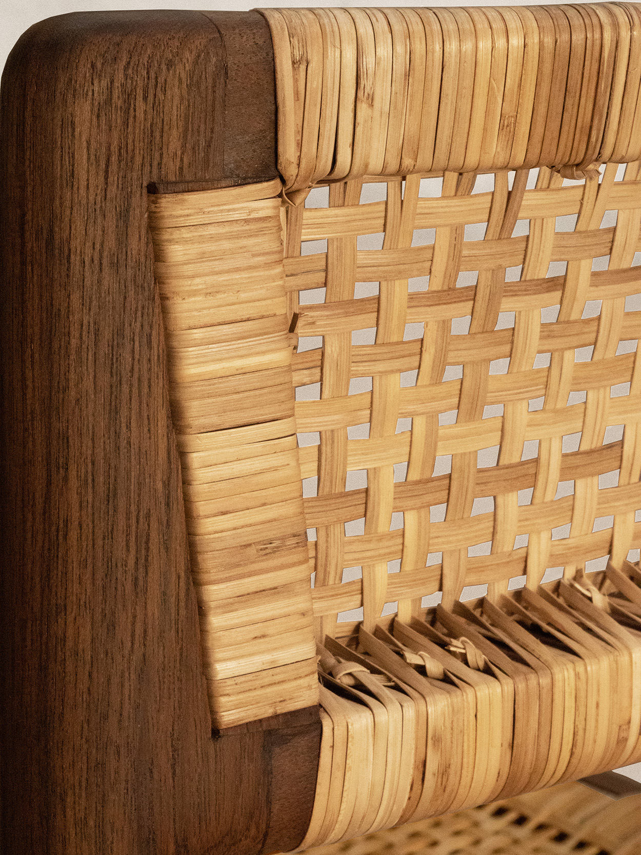 Tangāli Armless Dining Chair, Natural Teak / Dark Stained Teak
