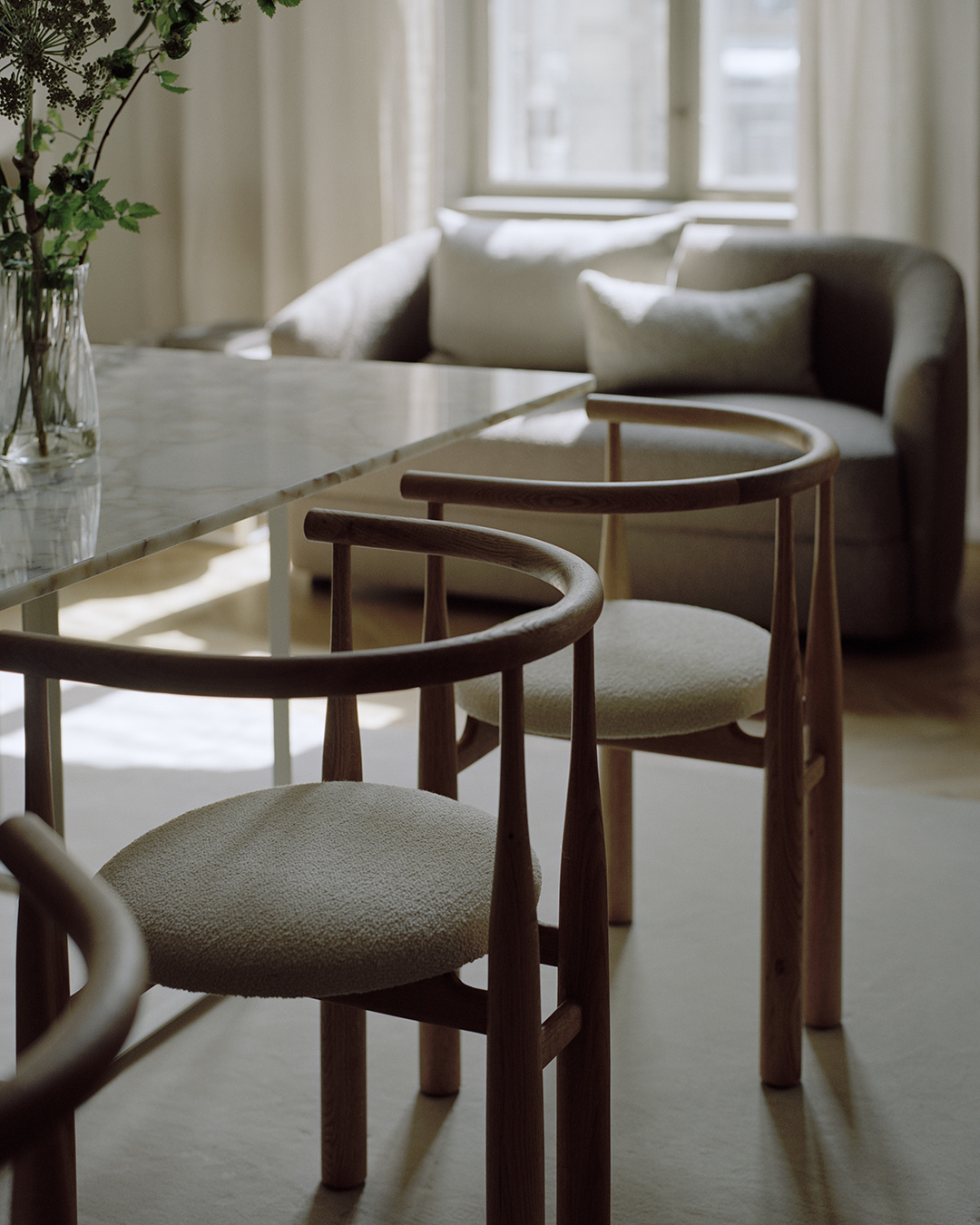 Bukowski Chair, Oak, Barnum Lana 24