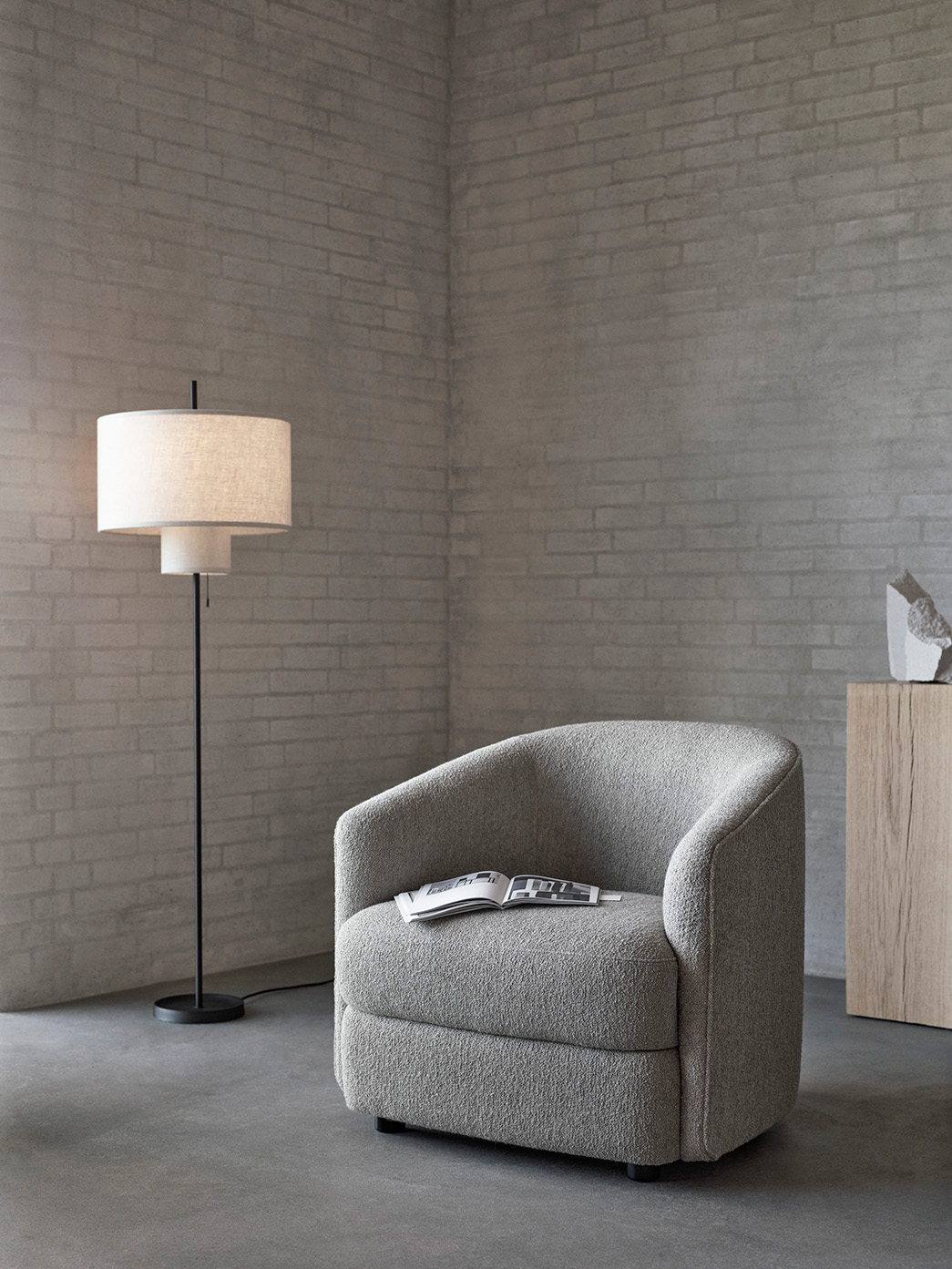 Margin Floor Lamp, Beige with Black Fitting