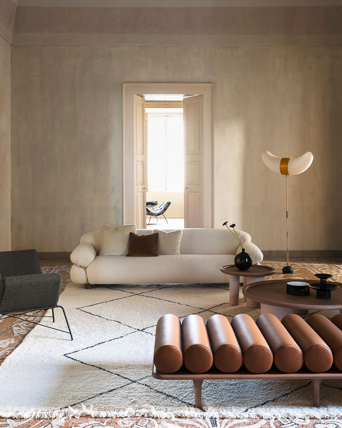 Sesann Sofa, 240cm, Chromed Metal Structure, Ricinus Boucle