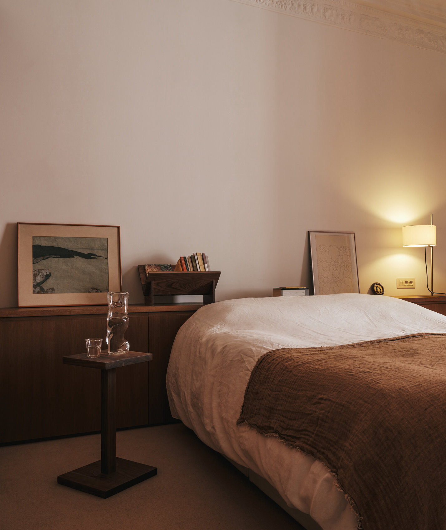 Oakland Bookshelf, Walnut