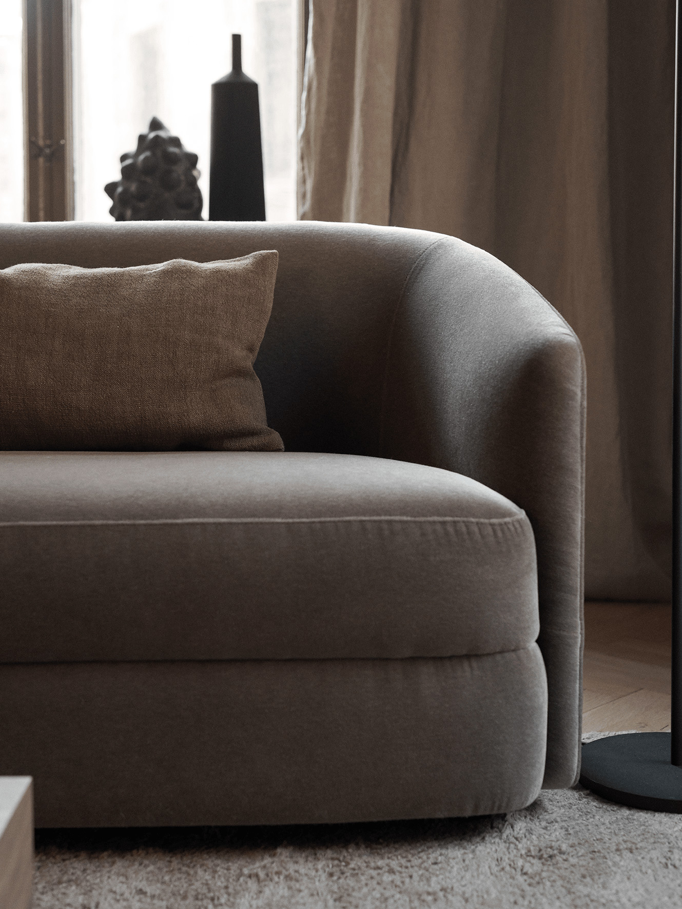 Covent Sofa Narrow 2 Seater