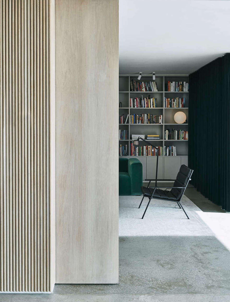 Earth Bamboo Rug, Concrete