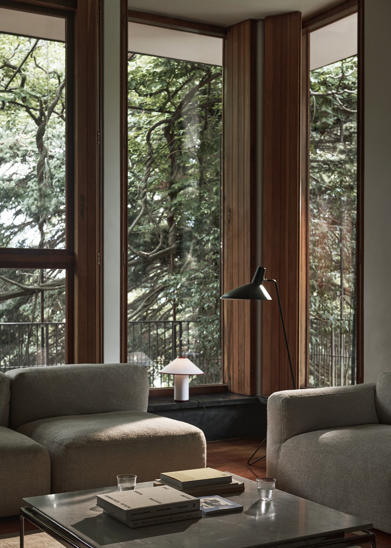 Tripod Floor Lamp HM8, Matt Black