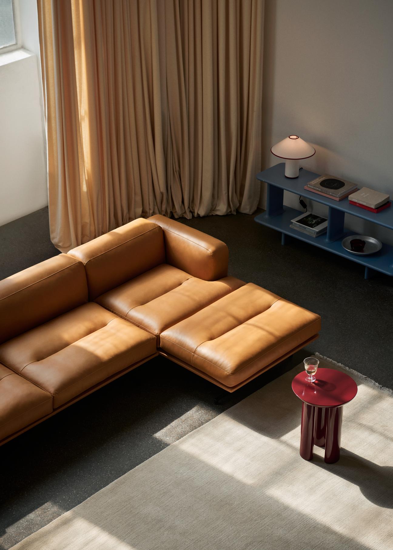 Inland AV42, Chaise Longue Sofa, Leather Upholstery