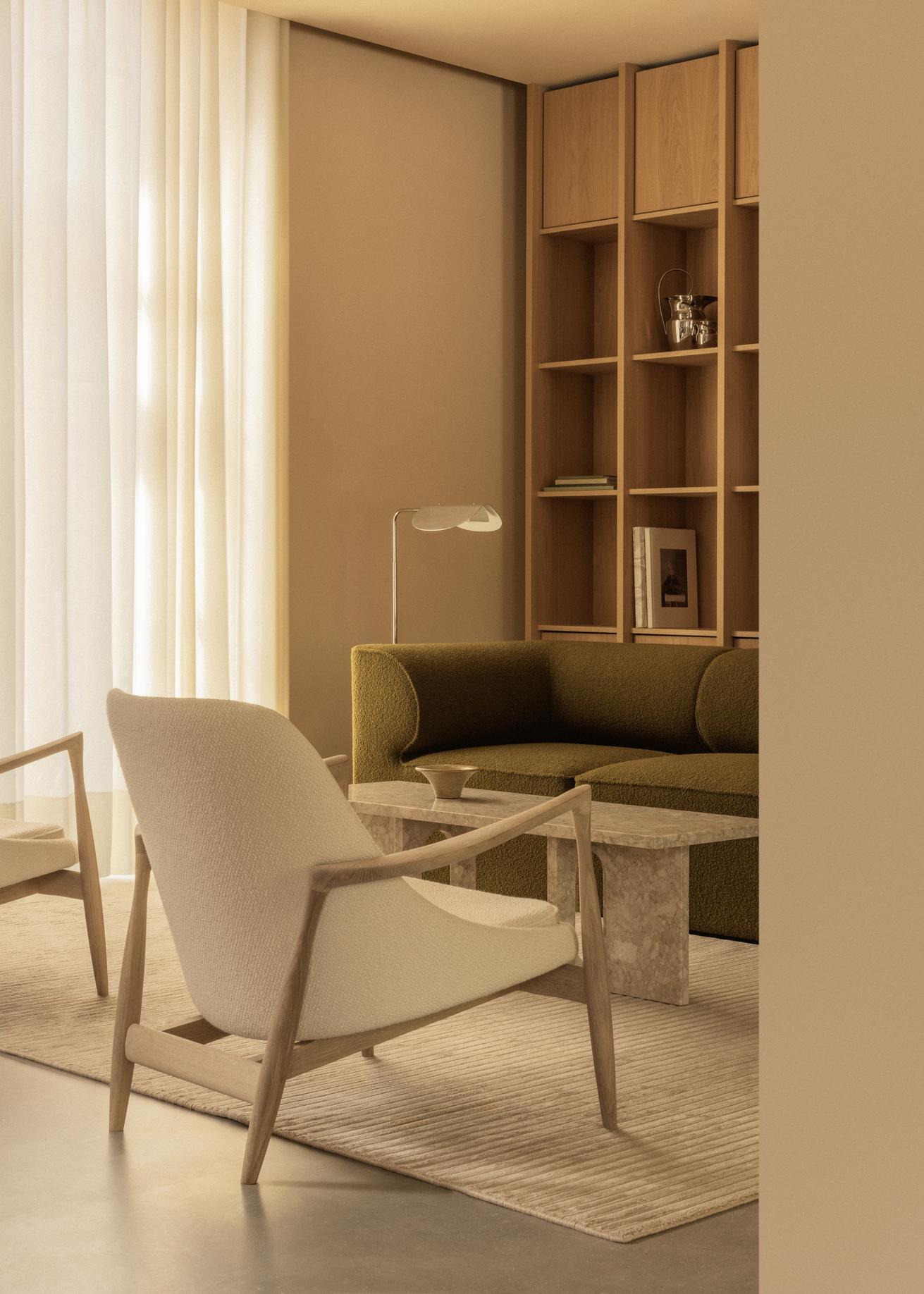 Elizabeth Lounge Chair, Natural Oak Base