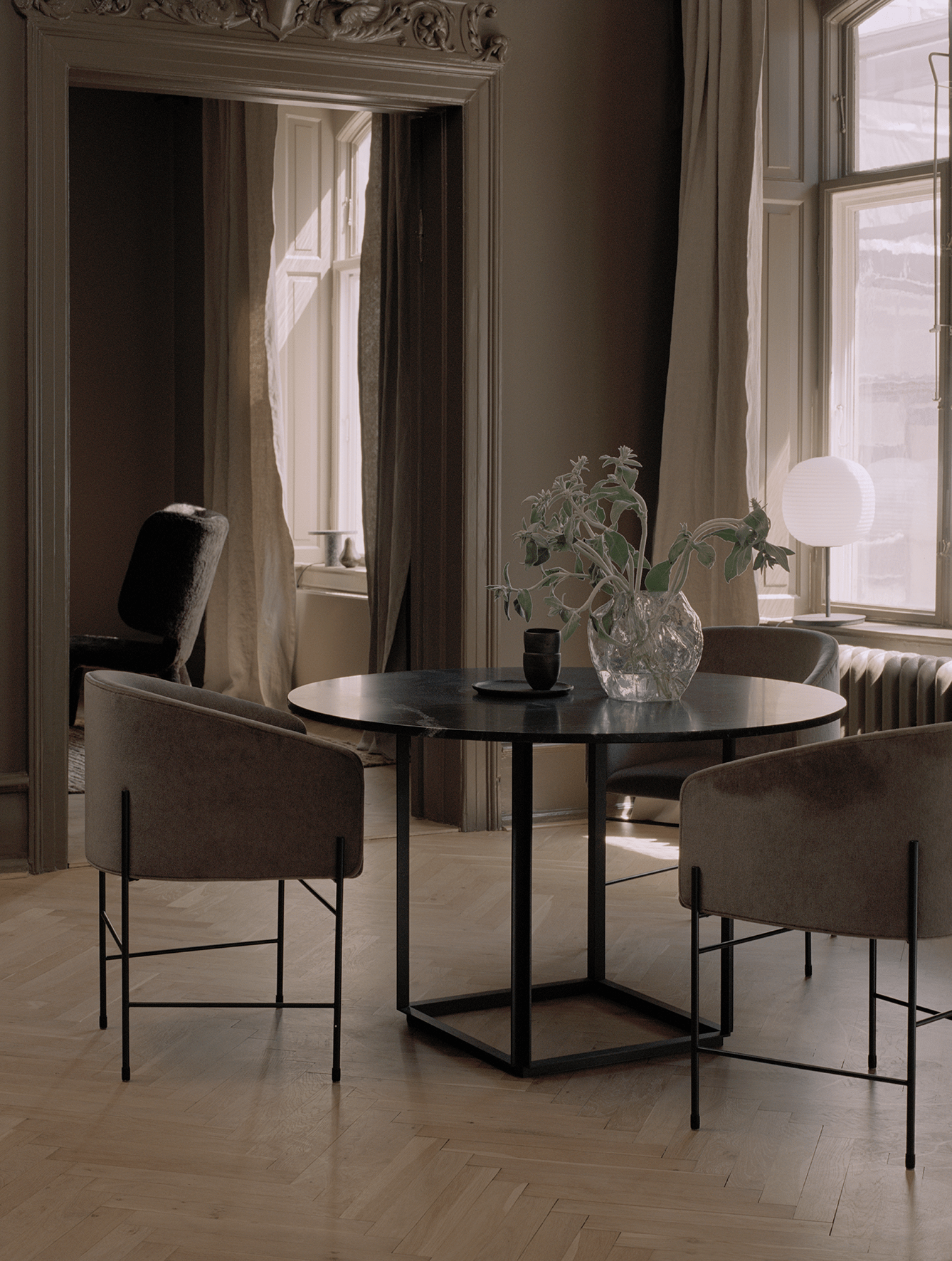 Florence Dining Table, Dia 120cm