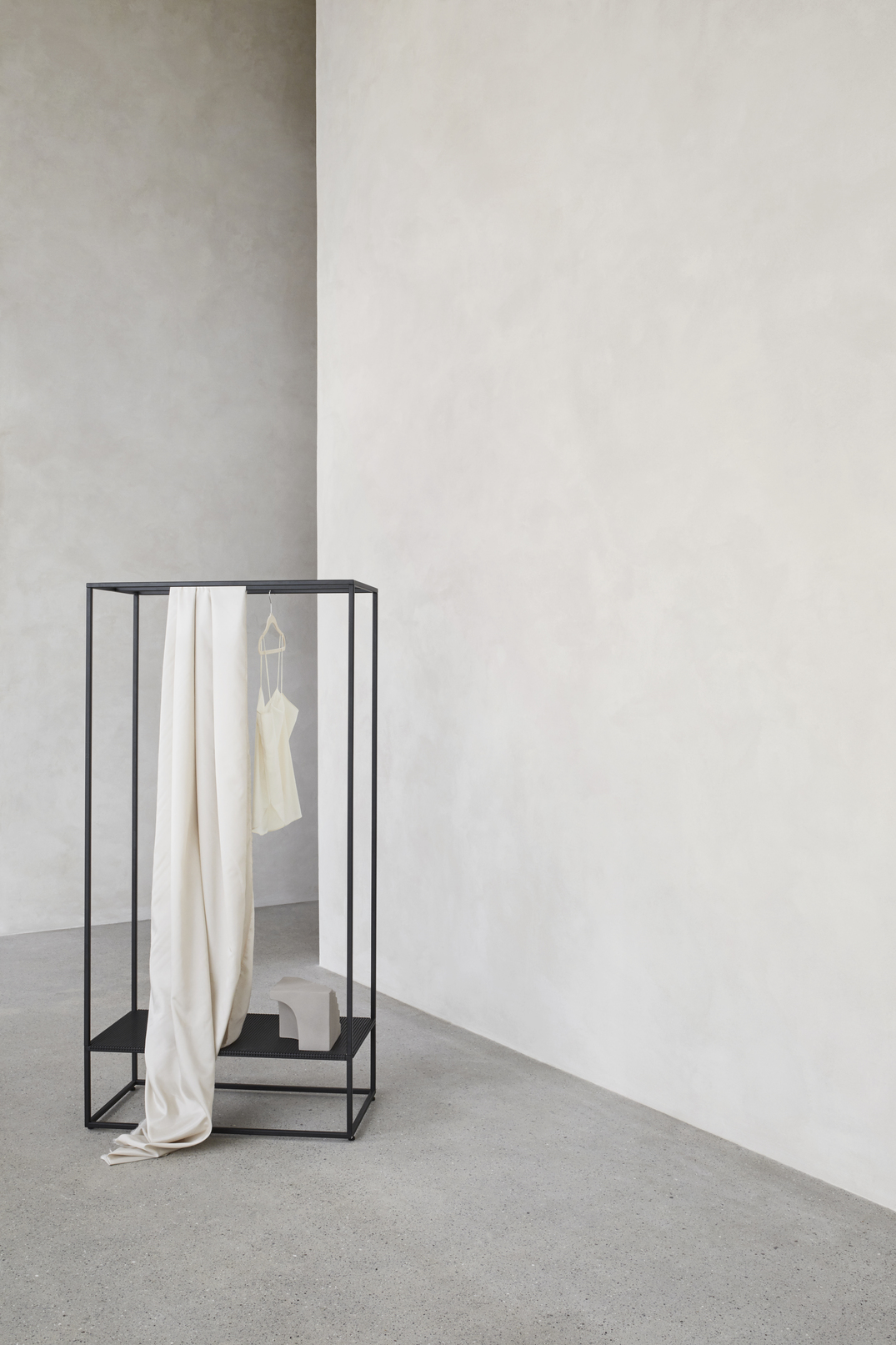 Grid Coat Stand, Black