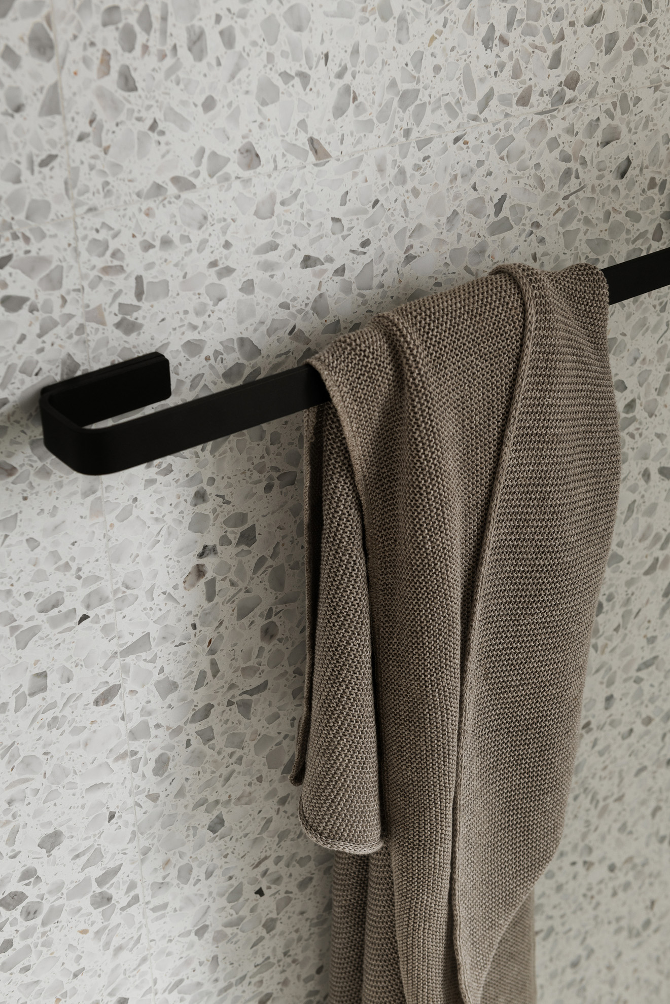 Towel Bar, White