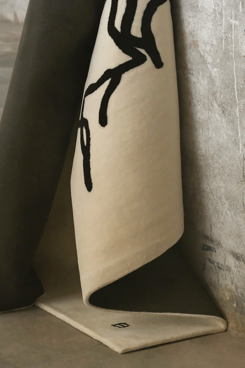 Chillida Rug, Dibujo tinta 1957, 178×240 cm