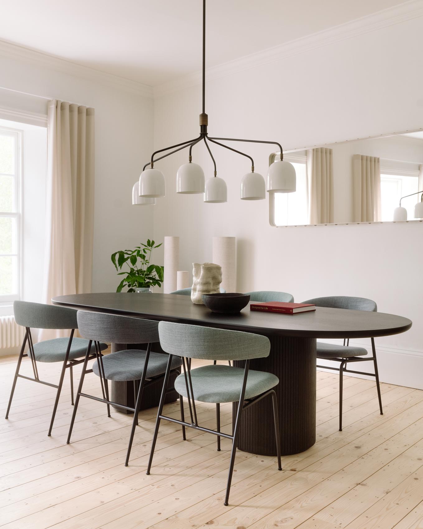 Moon Dining Table, Elliptical, 258x101, Brown/Black Stained Veneer Oak Lacquered Top & Base